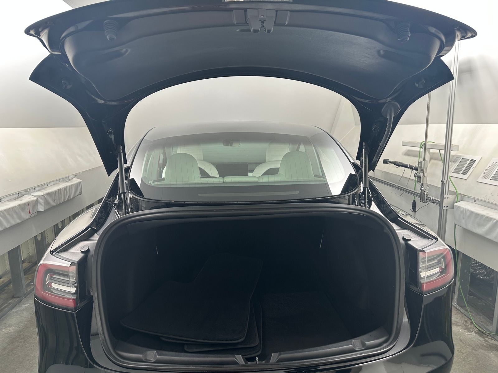 Thumbnail: 2020 Tesla Model 3 - 6