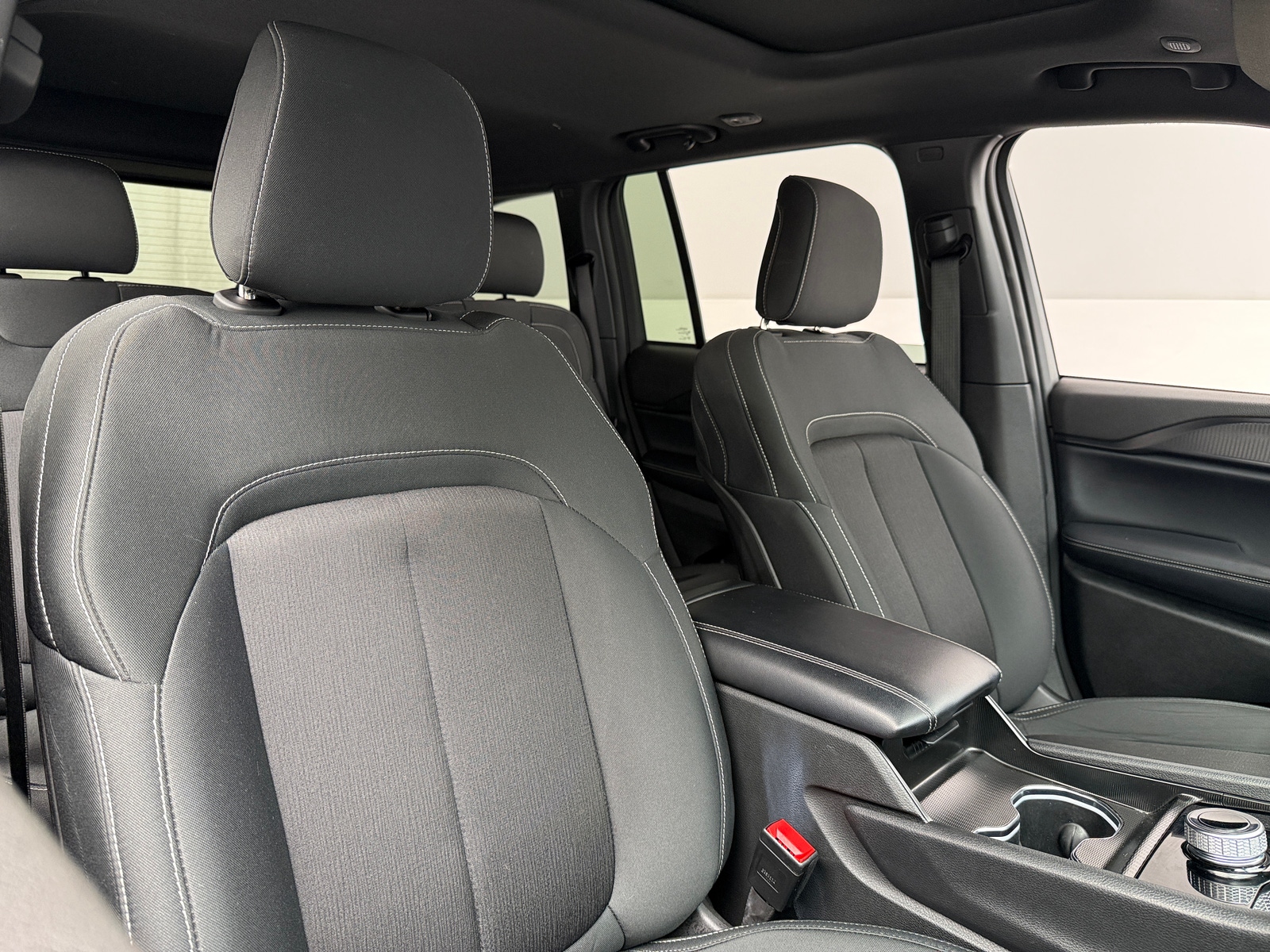 Thumbnail: 2024 Jeep Grand Cherokee - 2