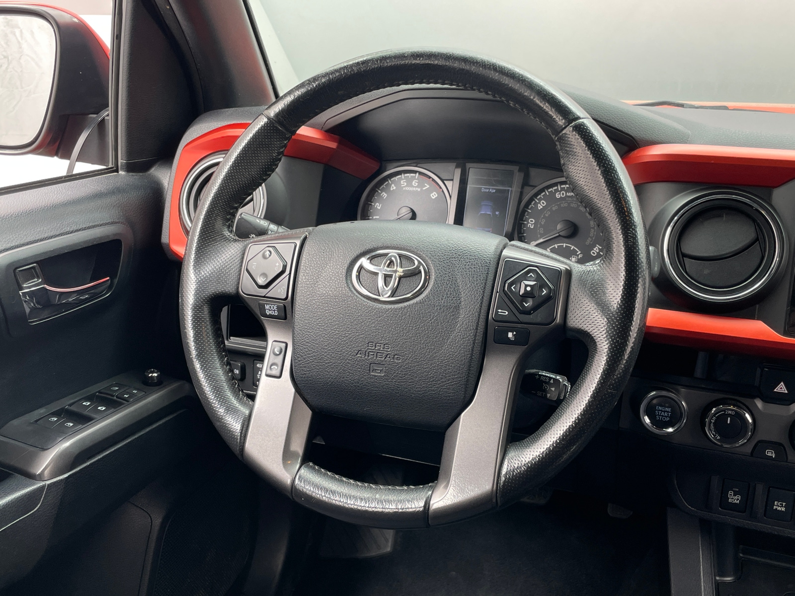 Thumbnail: 2017 Toyota Tacoma - 5