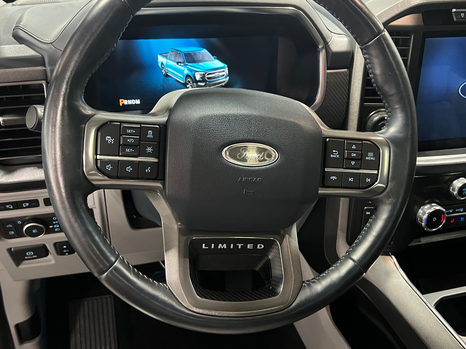 Thumbnail: 2022 Ford Econoline - 4