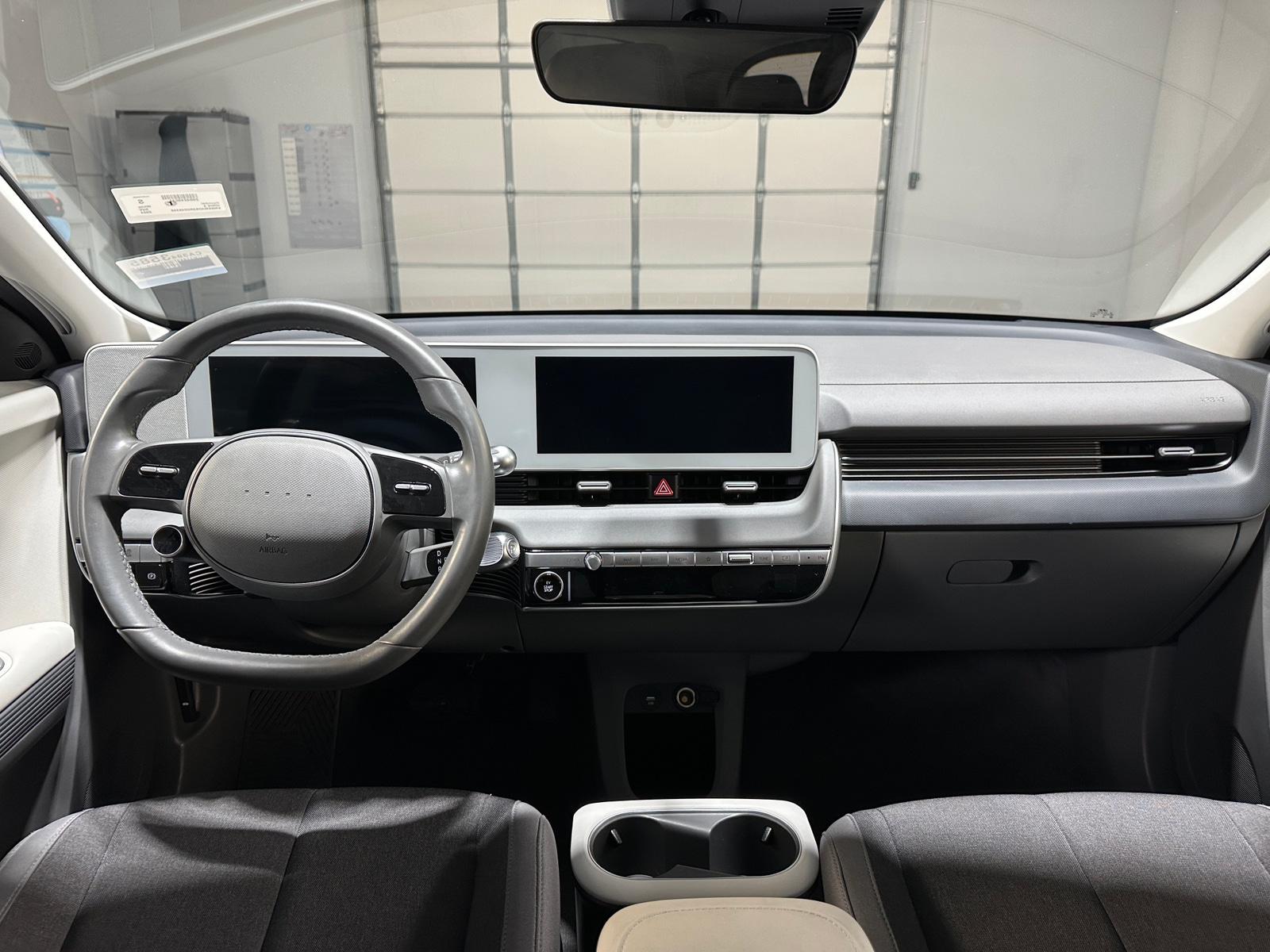 Thumbnail: 2024 Hyundai Ioniq 5 - 3