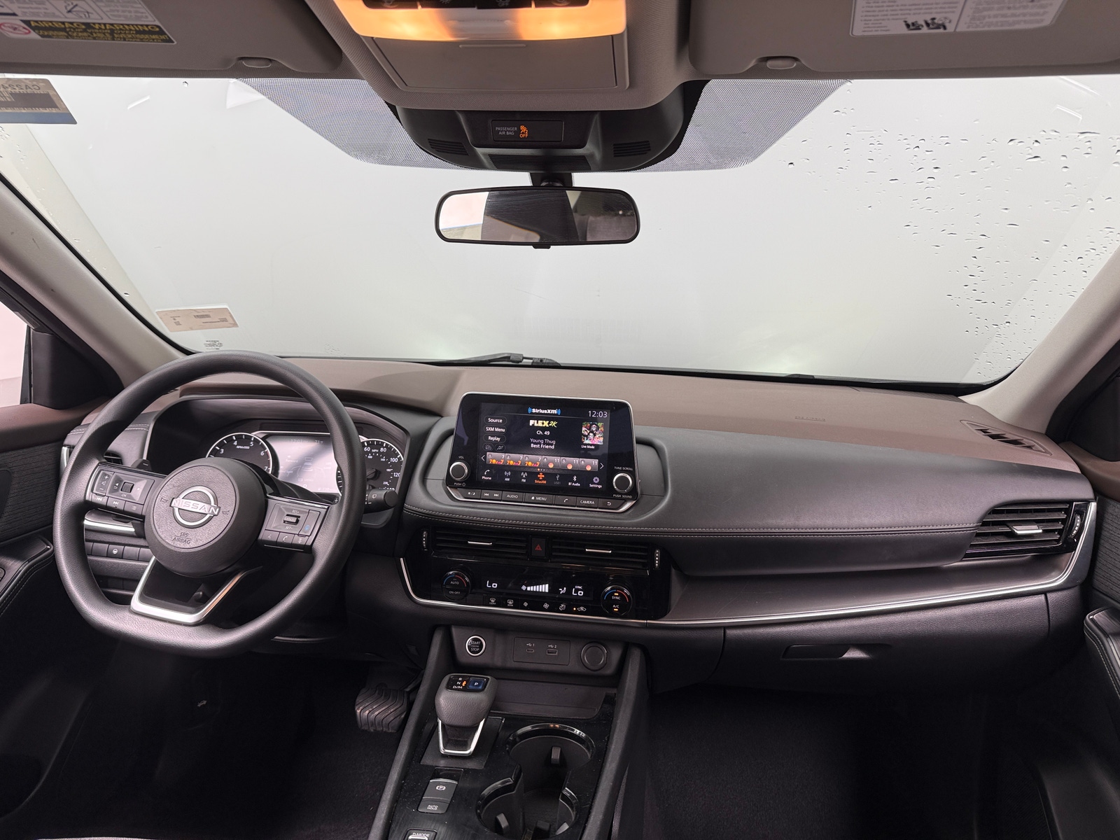 Thumbnail: 2022 Nissan Rogue - 3