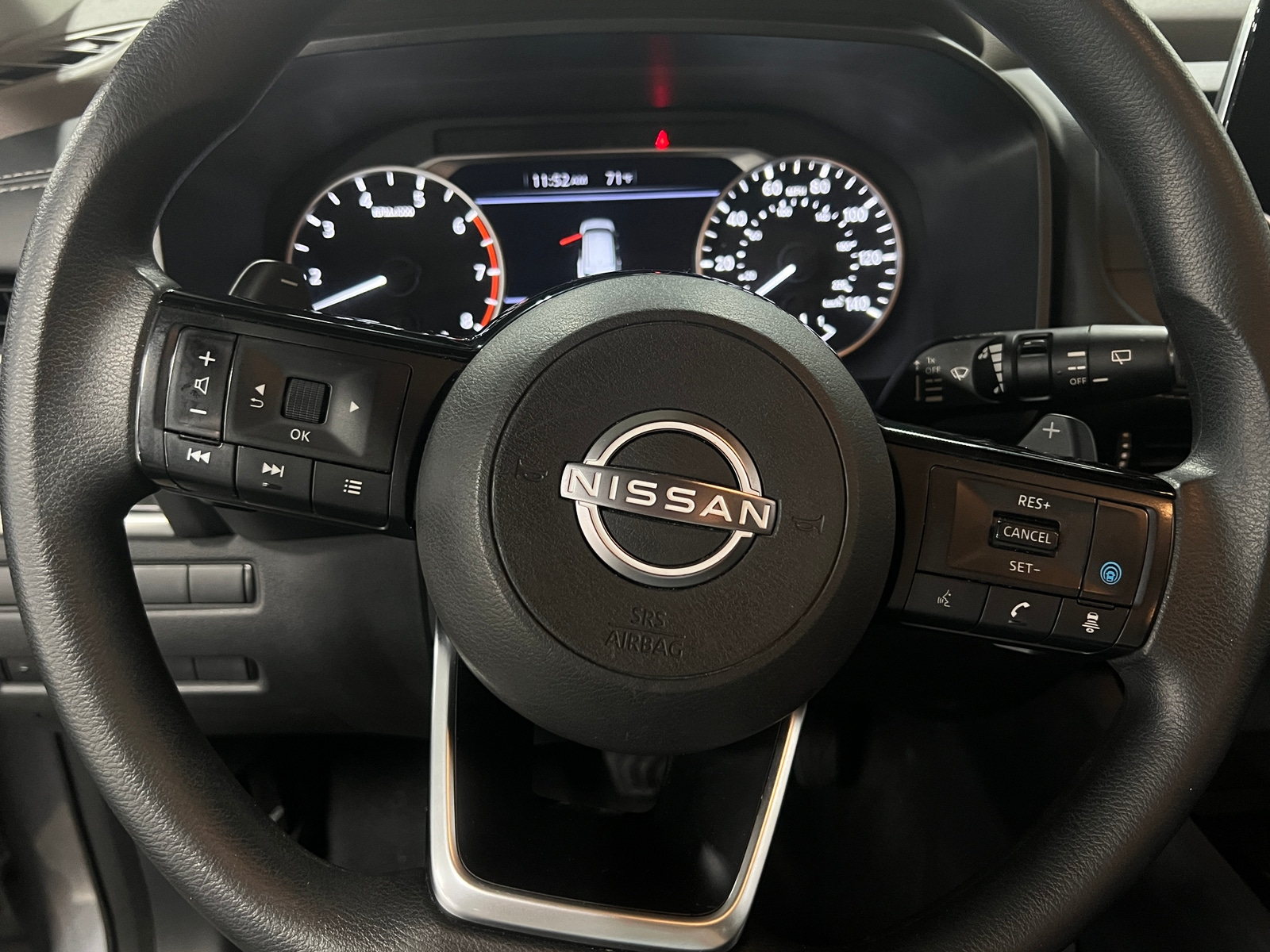 Thumbnail: 2022 Nissan Rogue - 5