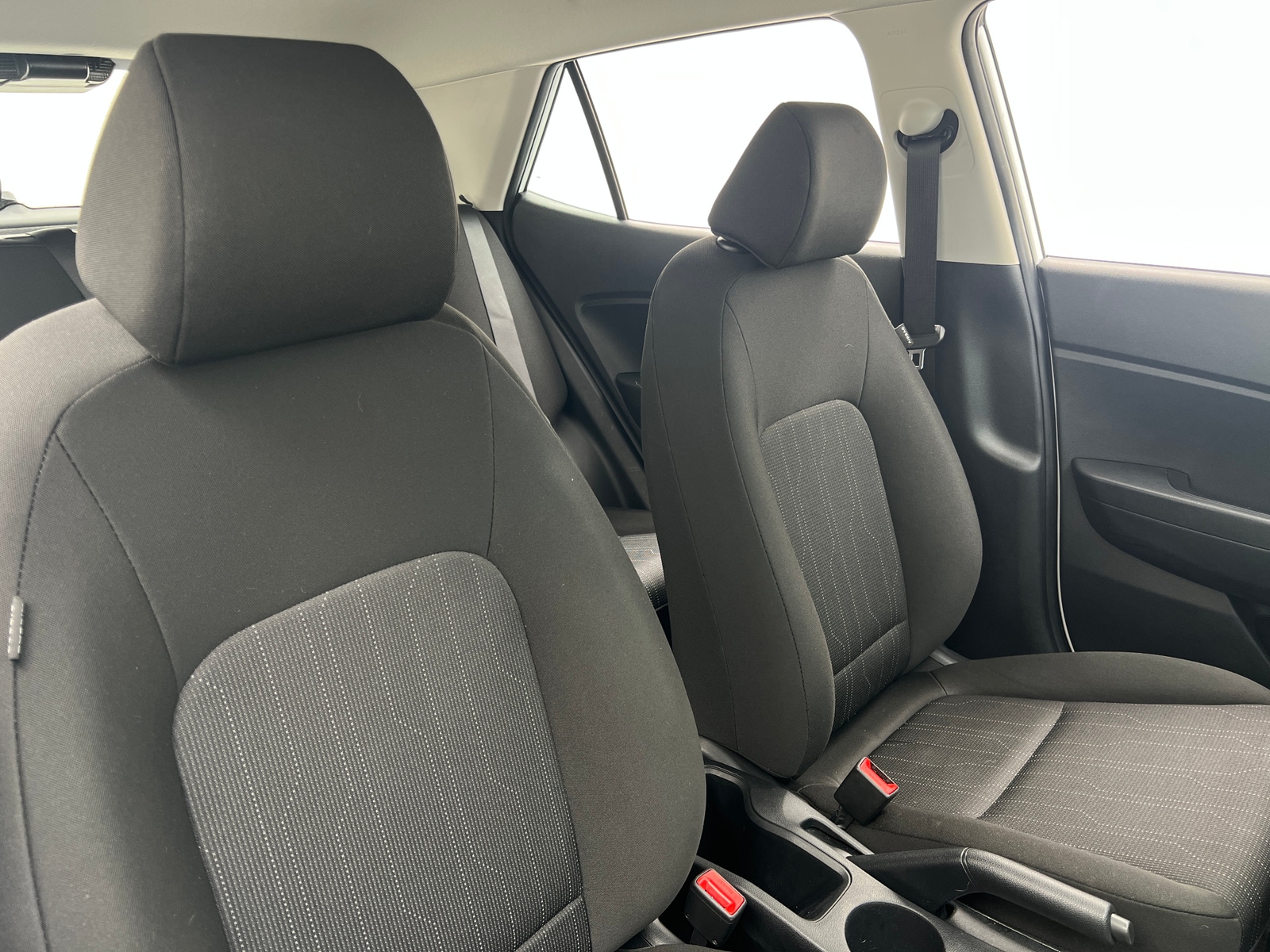 Thumbnail: 2022 Hyundai Venue - 2