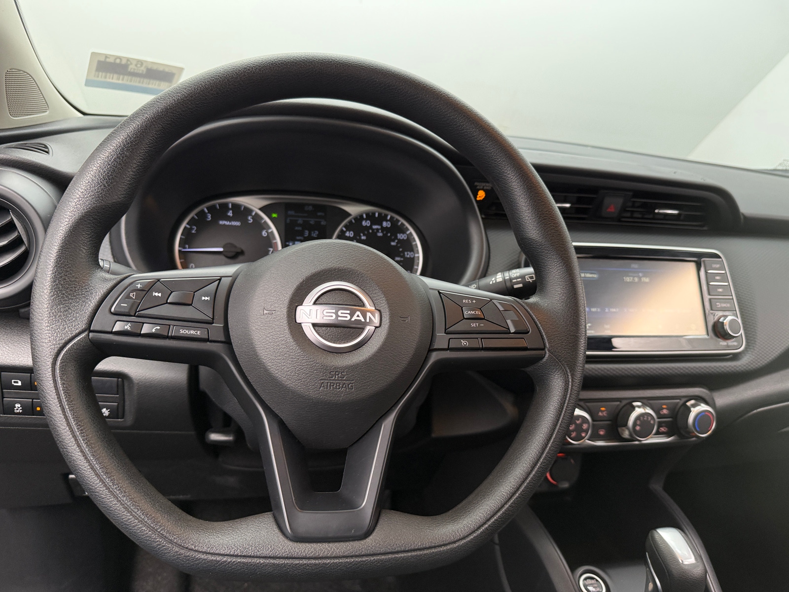 Thumbnail: 2024 Nissan Kicks - 5