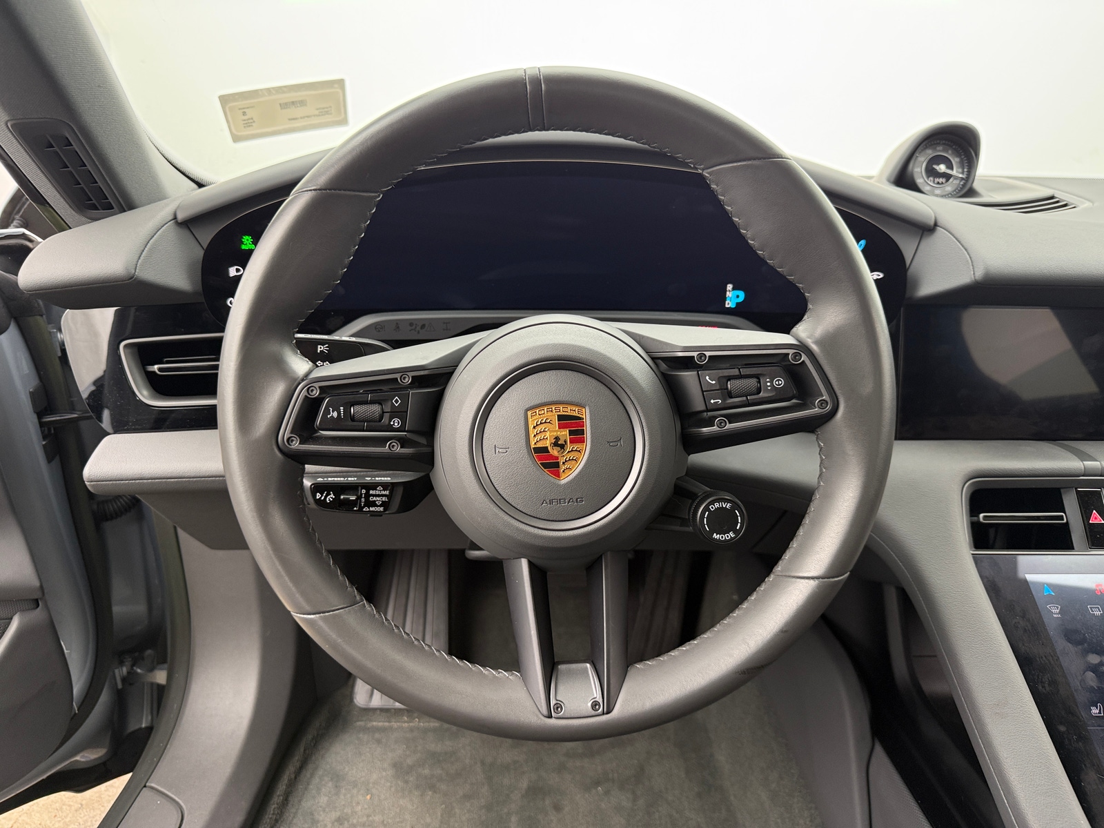 Thumbnail: 2023 Porsche Taycan - 4