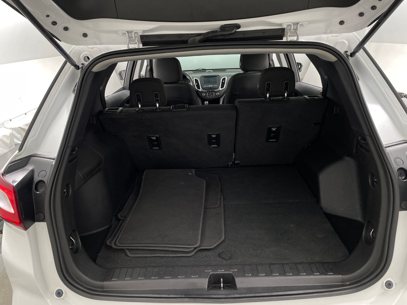 Thumbnail: 2018 Chevrolet Equinox - 7