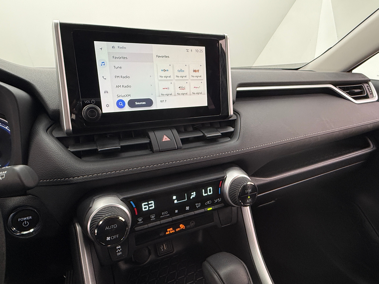 Thumbnail: 2025 Toyota RAV4 - 4