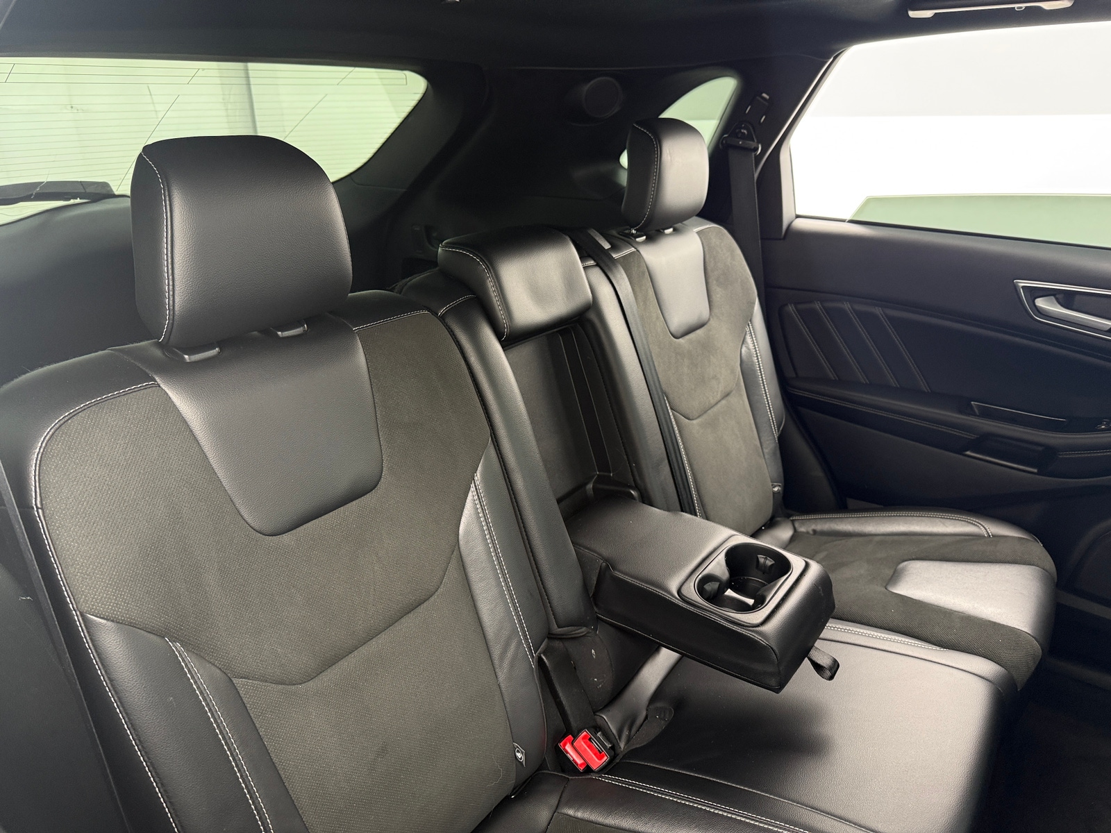 Thumbnail: 2019 Ford Edge - 5