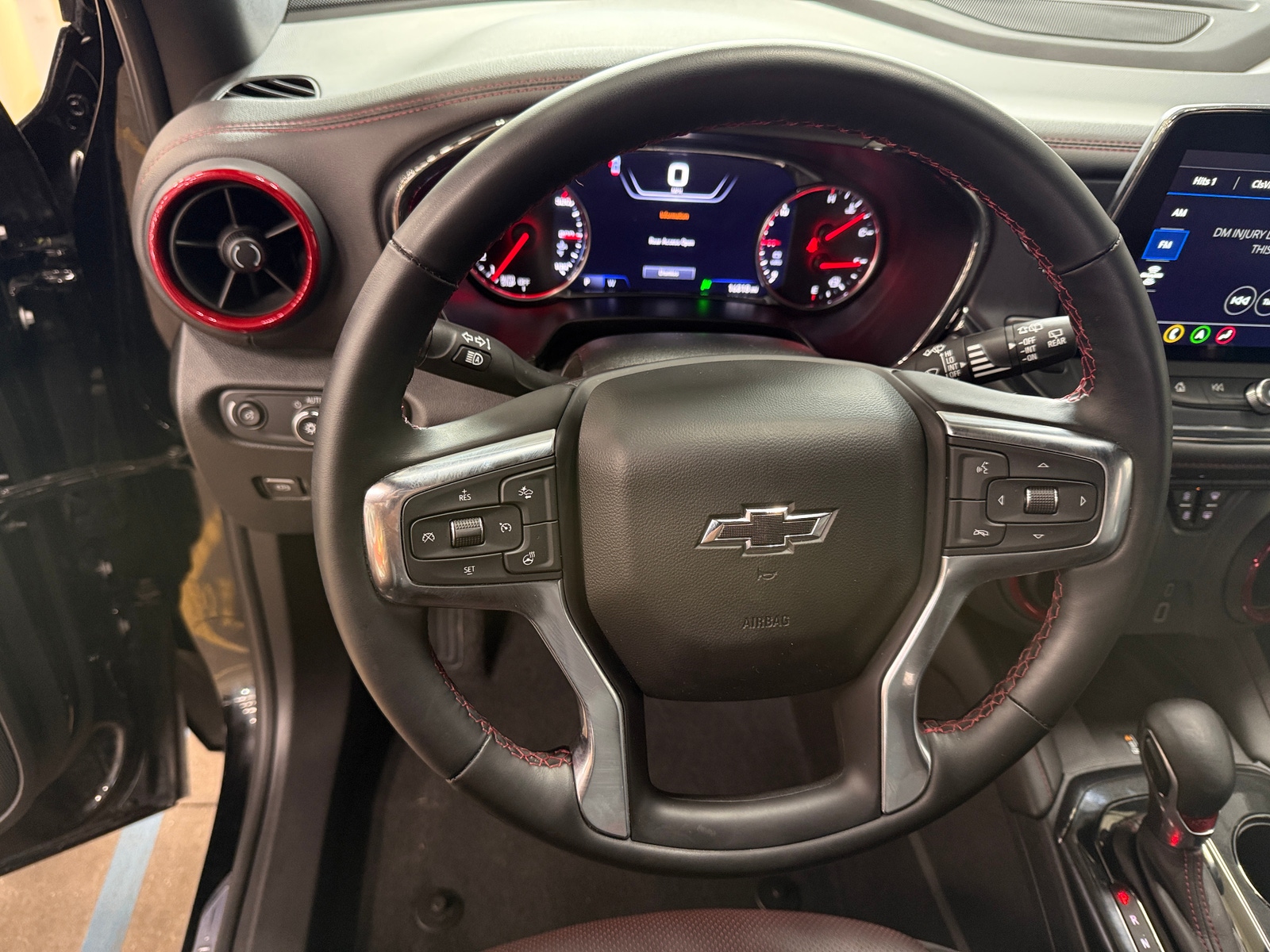 Thumbnail: 2025 Chevrolet Blazer - 4