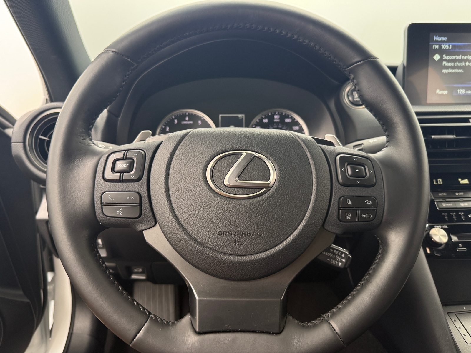 Thumbnail: 2024 Lexus IS - 5