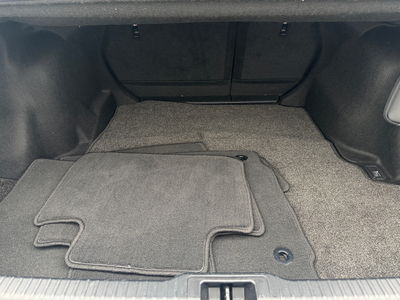 Thumbnail: 2024 Lexus IS - 7