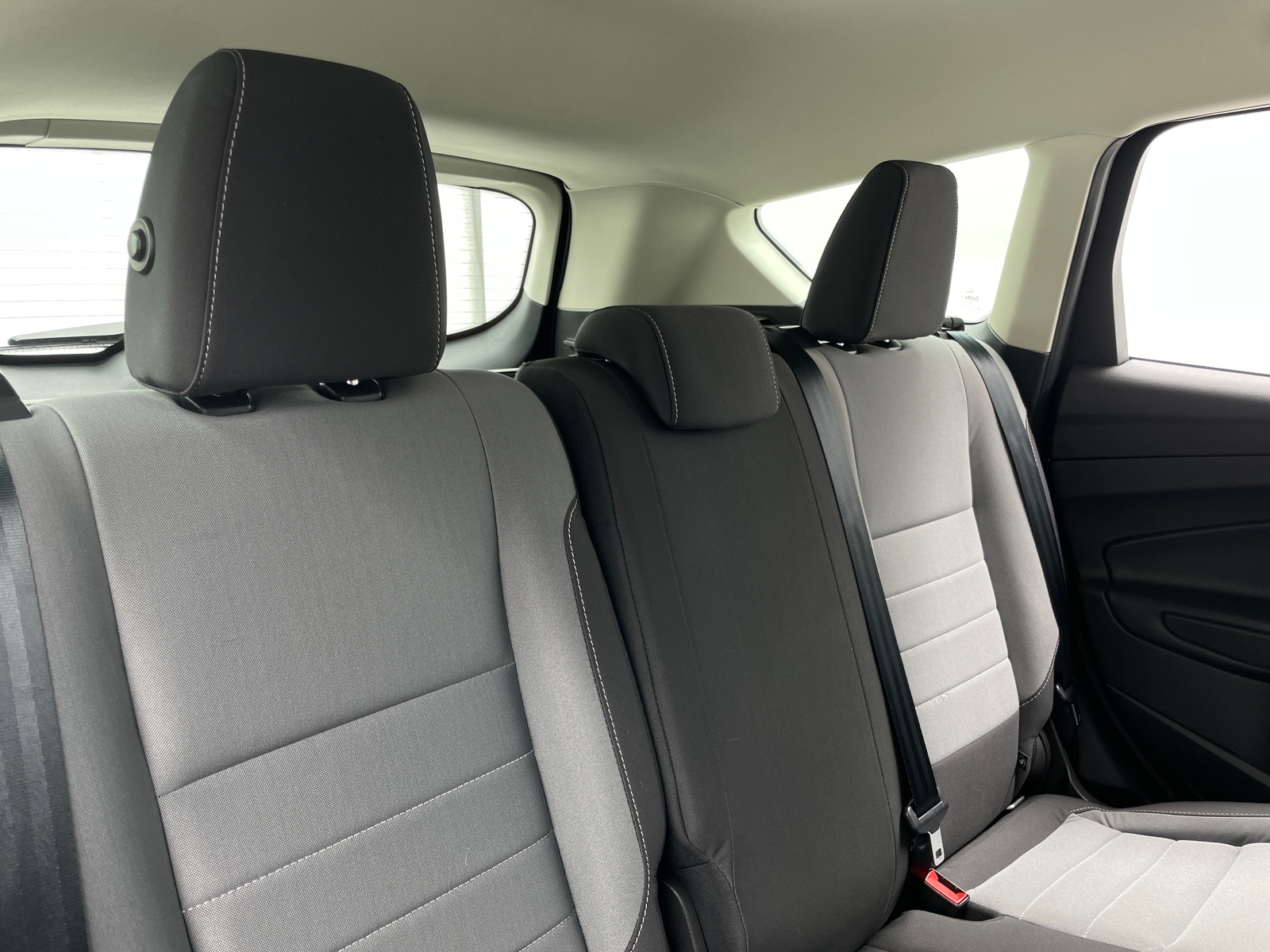 Thumbnail: 2019 Ford Escape - 6