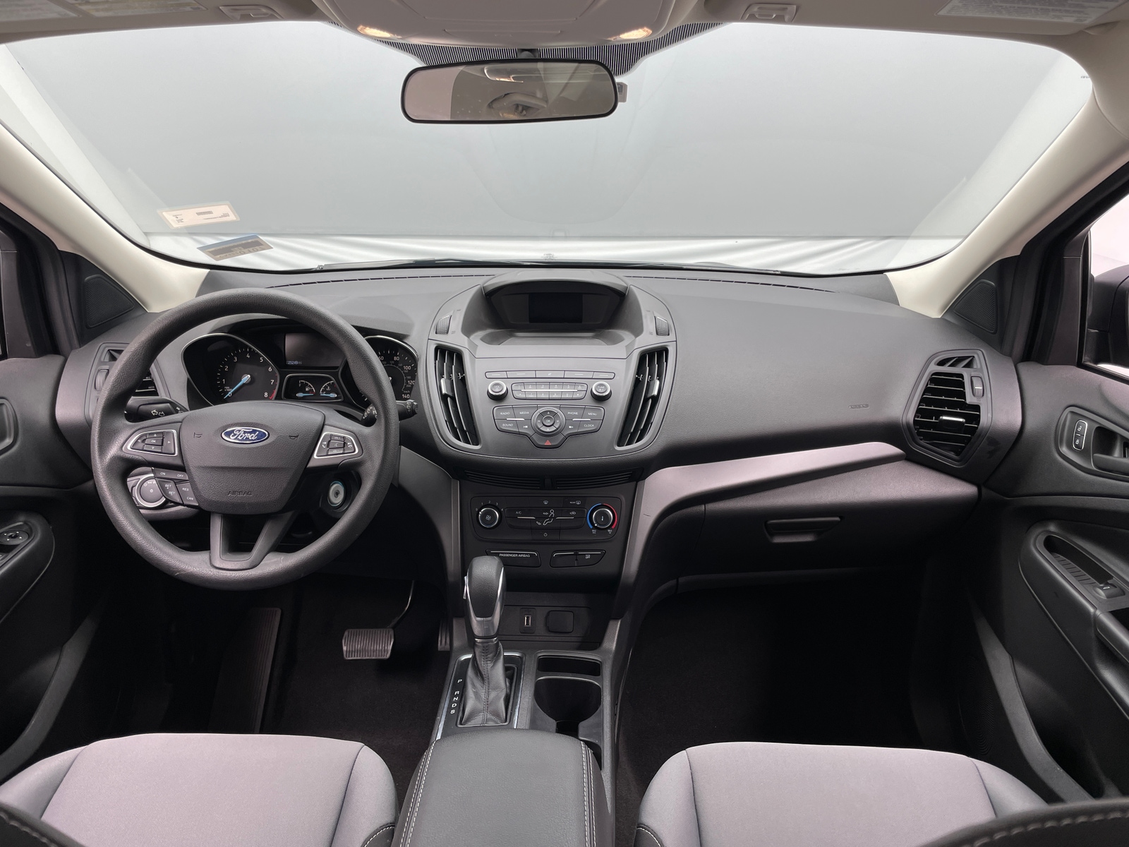 Thumbnail: 2019 Ford Escape - 3