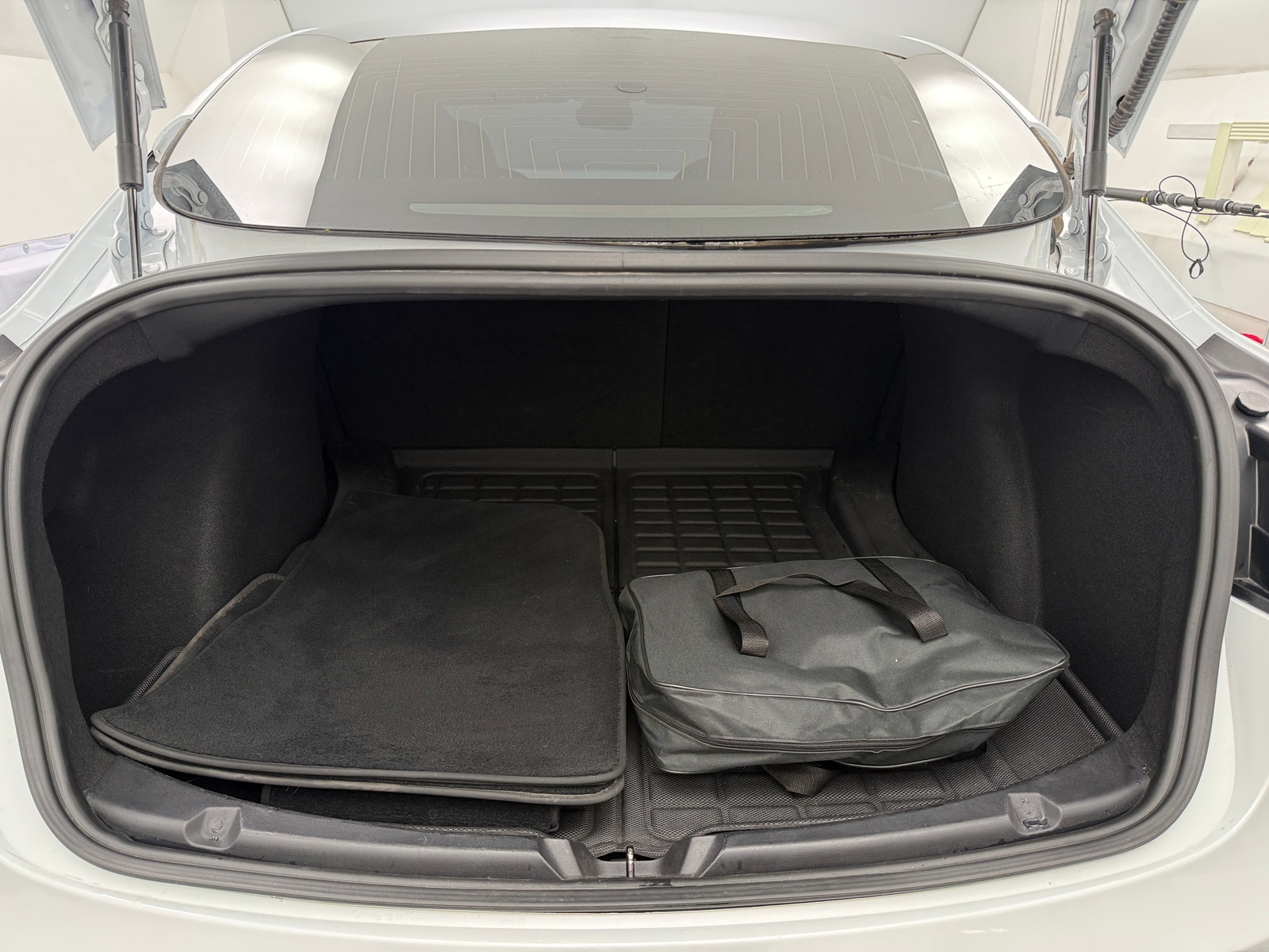 Thumbnail: 2018 Tesla Model 3 - 6