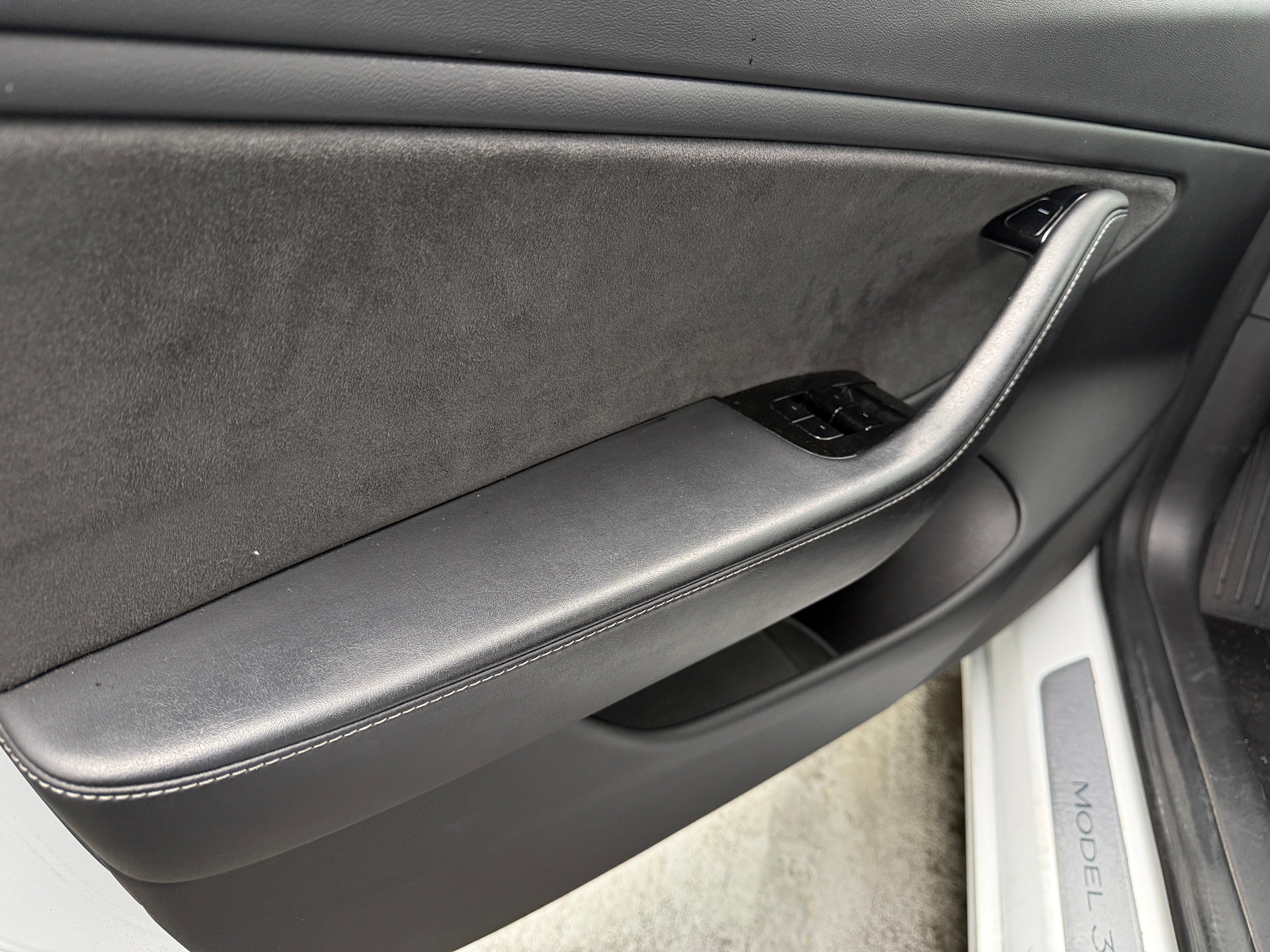 Used 2018 Tesla Model 3 Long Range with VIN 5YJ3E1EA7JF071866 for sale in Oak Creek, WI