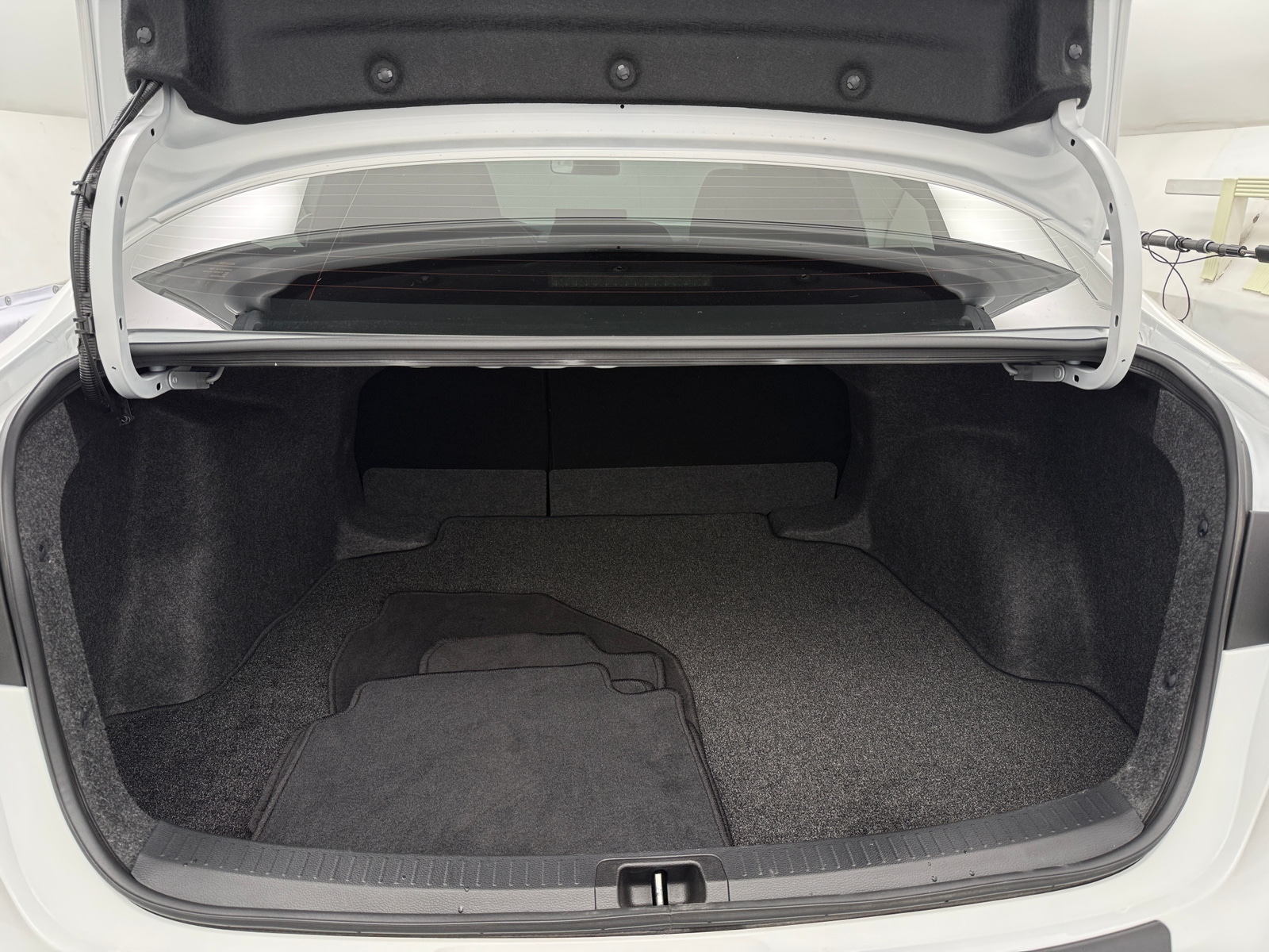 Thumbnail: 2025 Toyota Corolla - 7