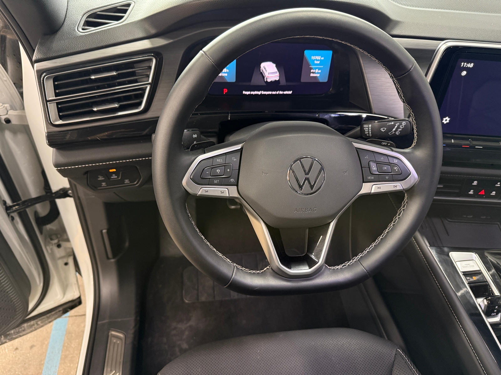 Thumbnail: 2025 Volkswagen Atlas - 4