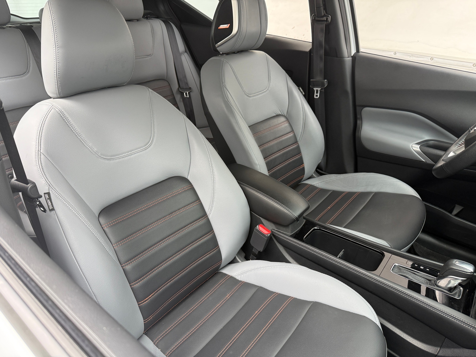 Thumbnail: 2021 Nissan Kicks - 2