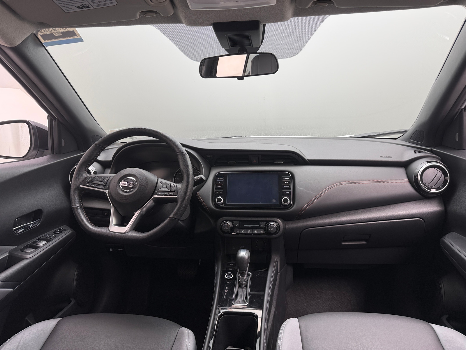 Thumbnail: 2021 Nissan Kicks - 3