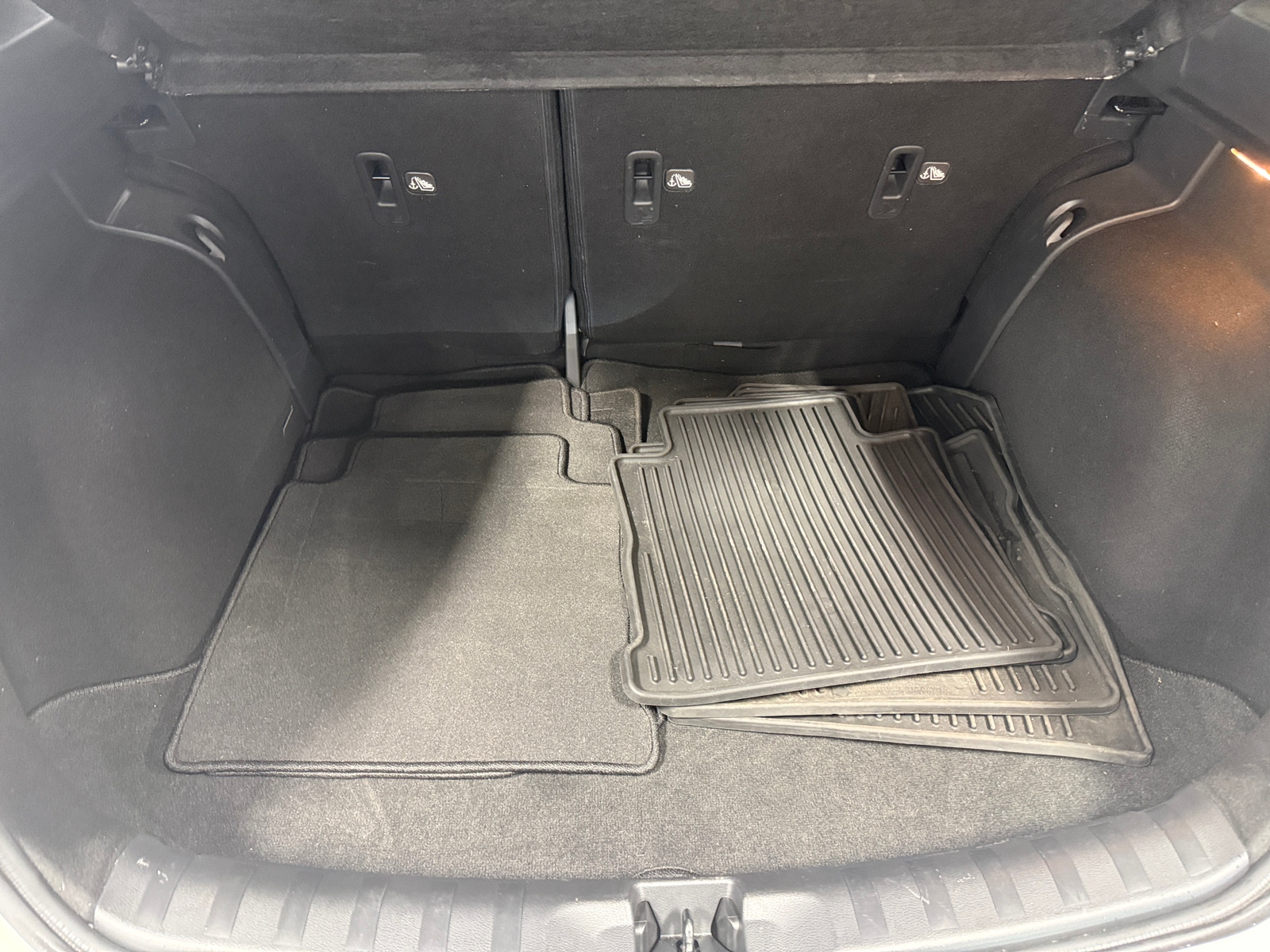 Thumbnail: 2021 Nissan Kicks - 7