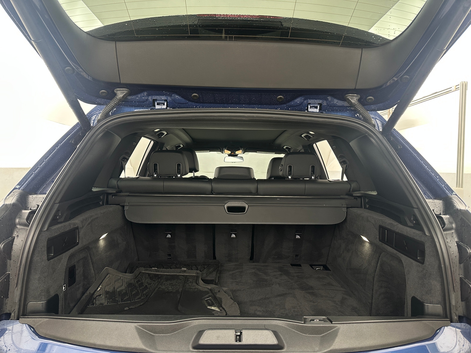 Thumbnail: 2022 BMW X5 - 6