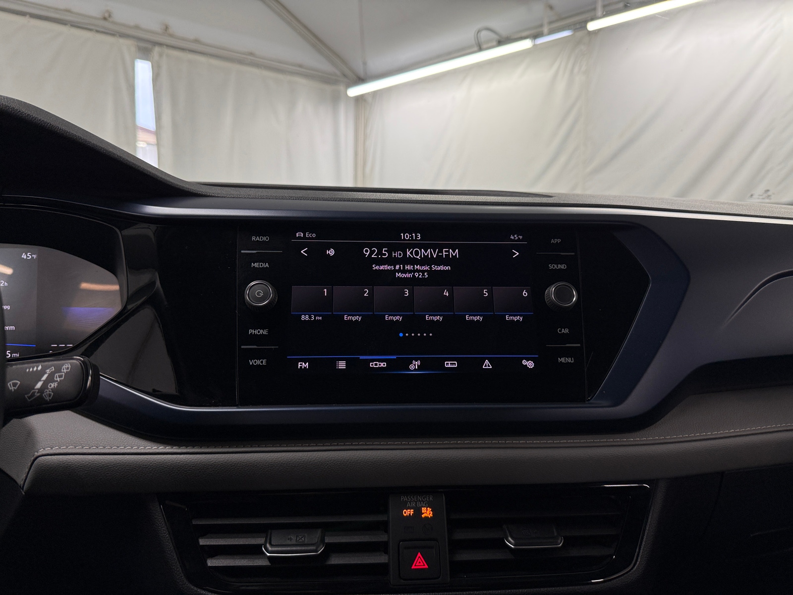 Thumbnail: 2024 Volkswagen Taos - 3