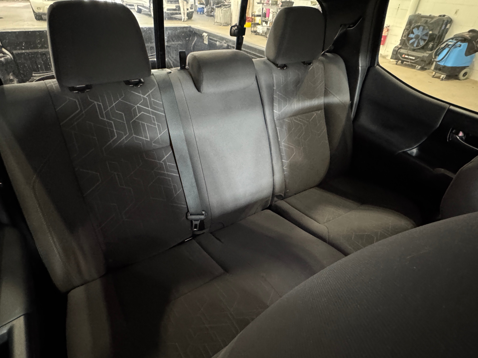 Thumbnail: 2016 Toyota Tacoma - 6