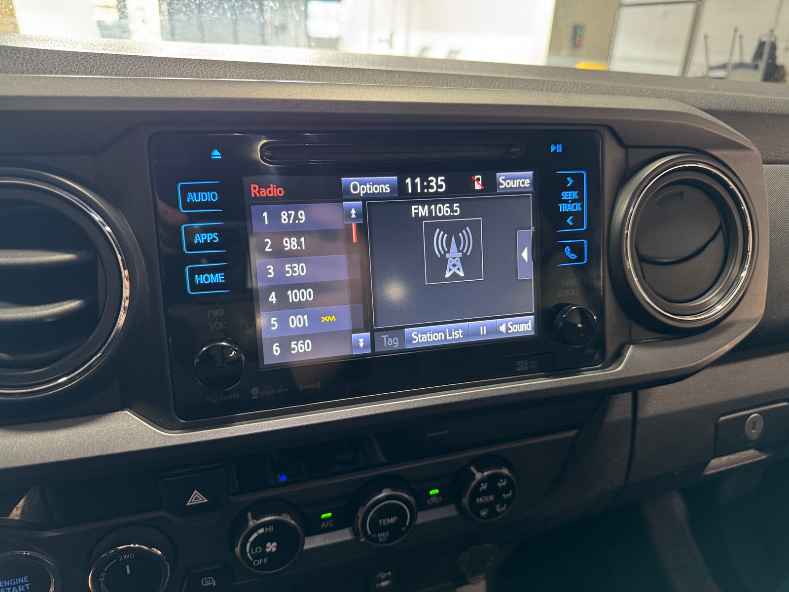 Thumbnail: 2016 Toyota Tacoma - 4