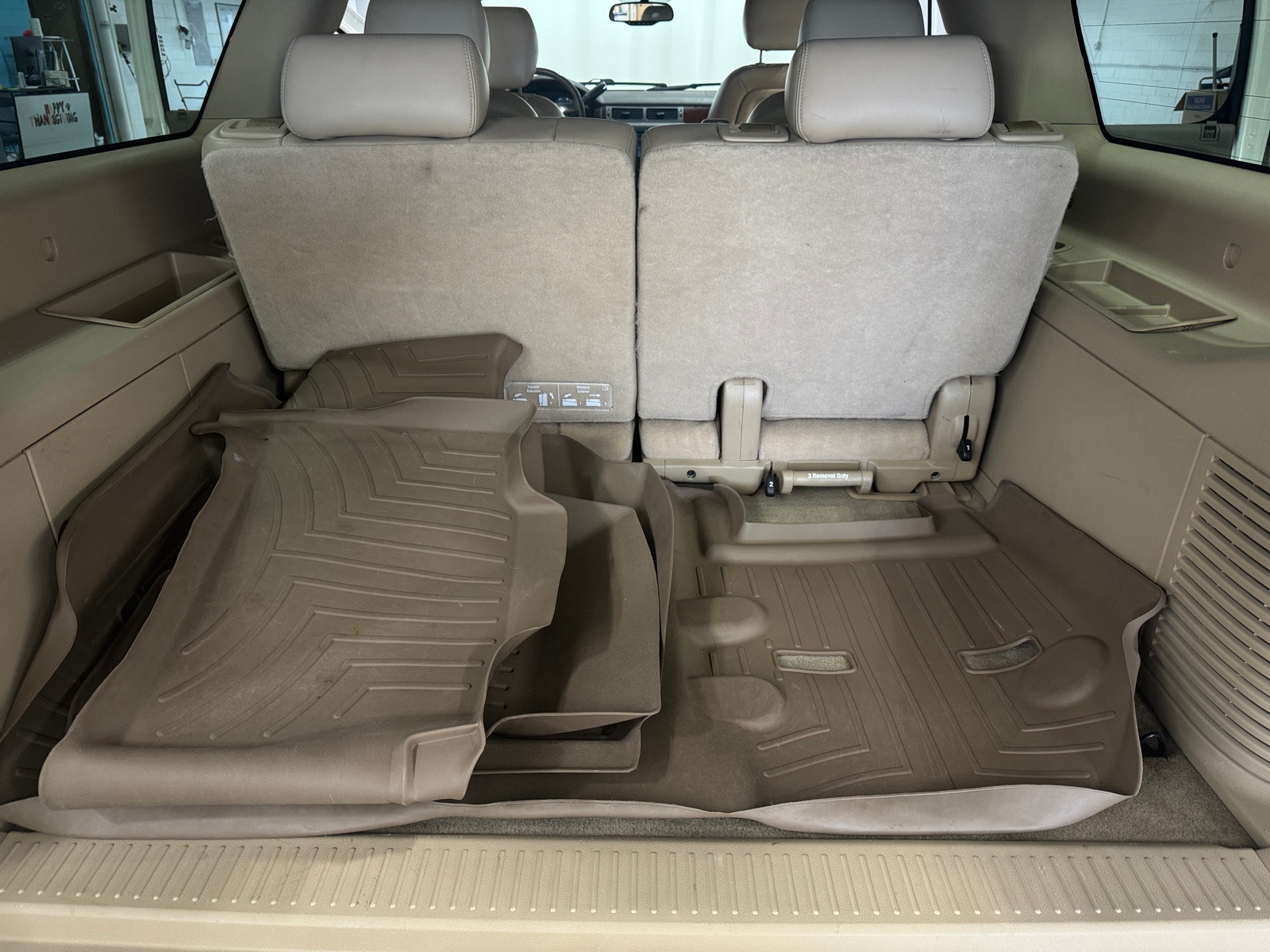 Thumbnail: 2014 Chevrolet Suburban - 6