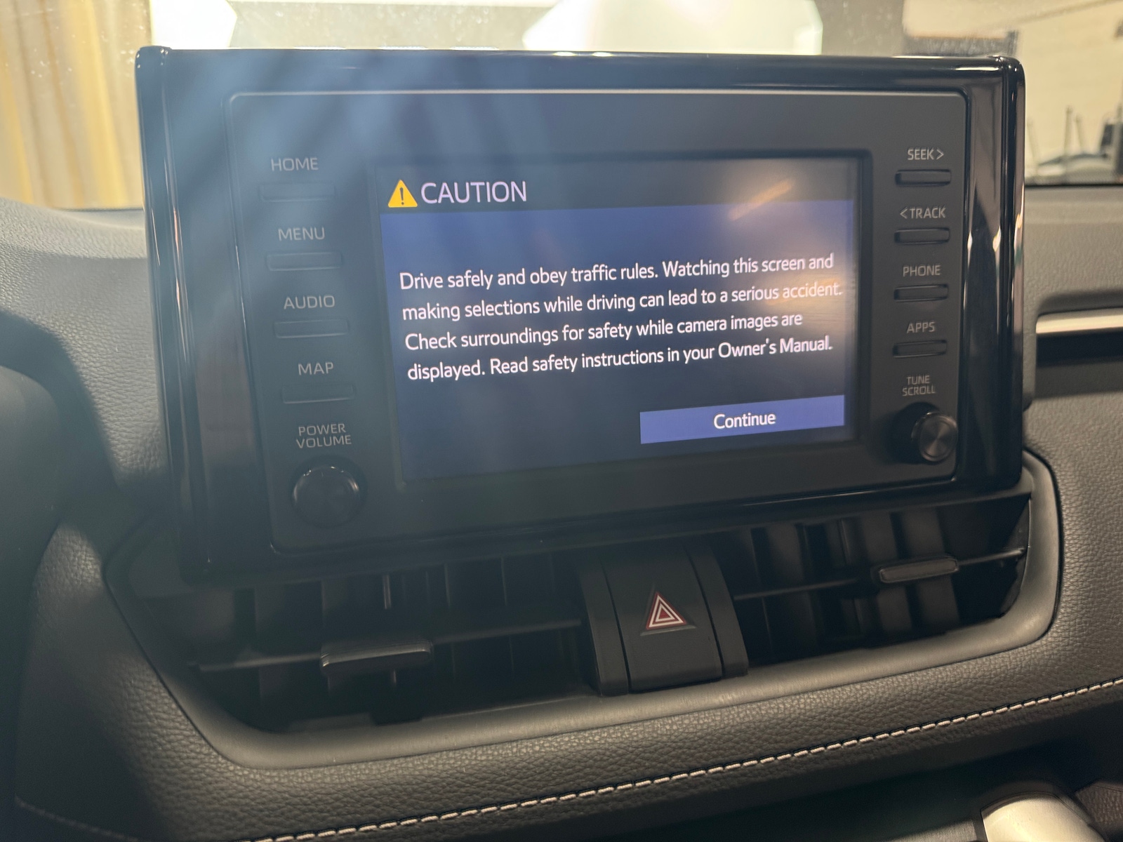 Thumbnail: 2019 Toyota RAV4 - 4