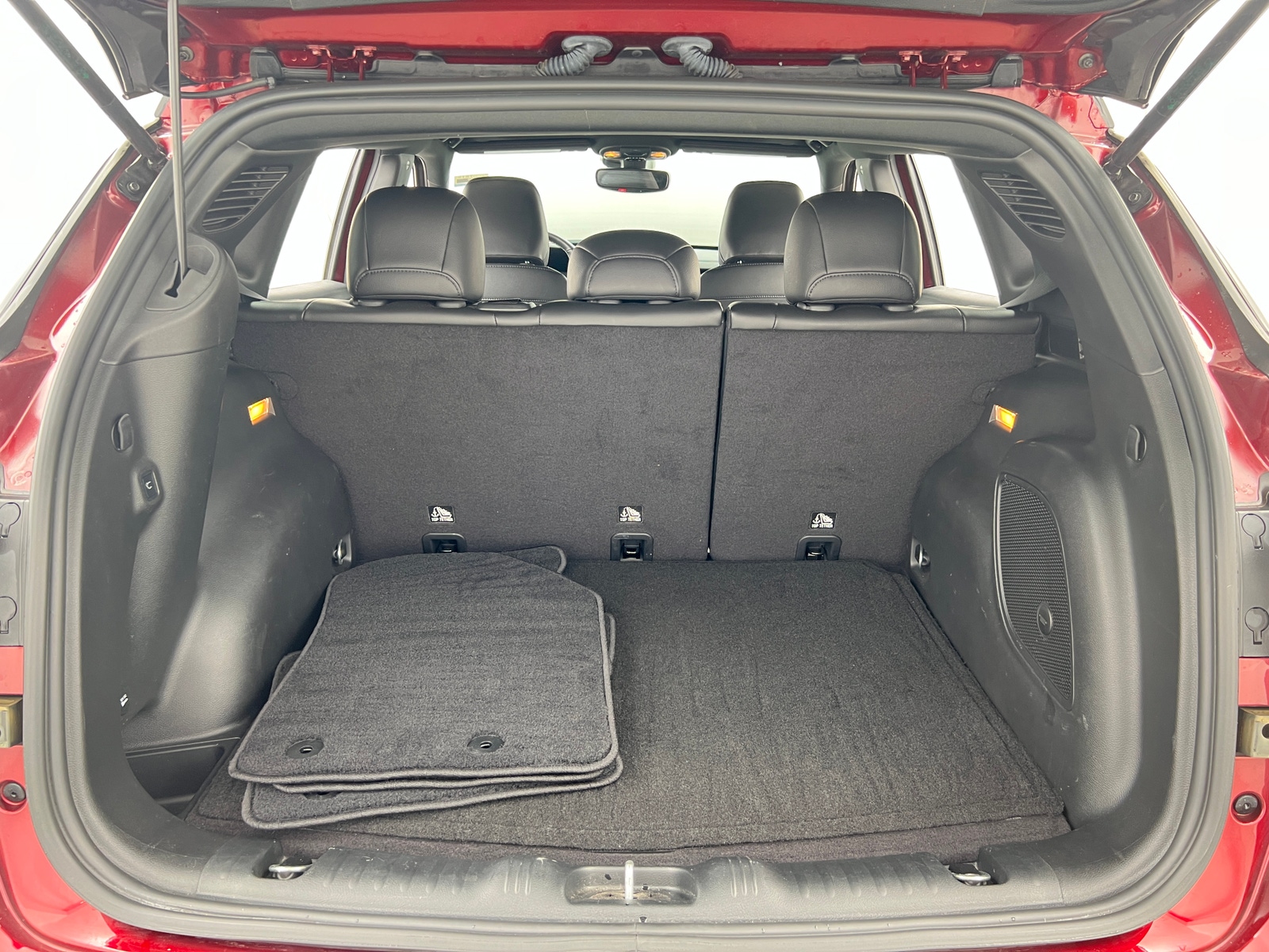 Thumbnail: 2022 Jeep Compass - 6