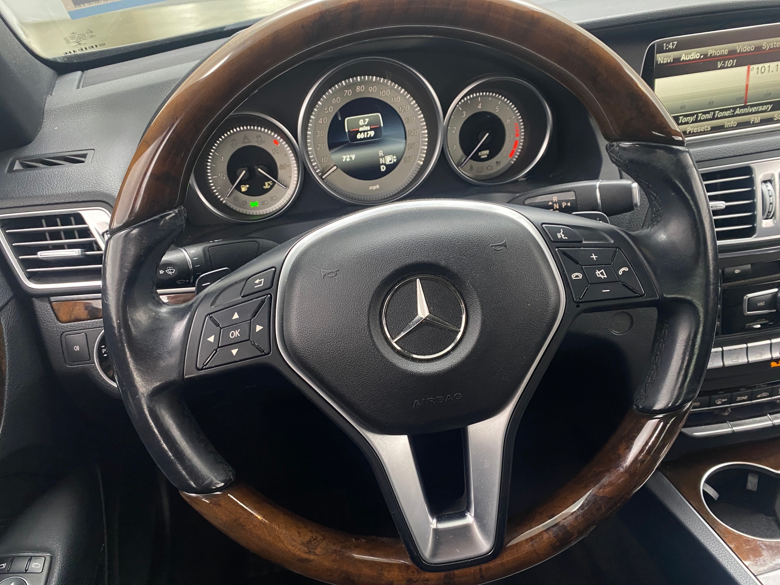 Thumbnail: 2014 Mercedes-Benz E-Class - 4