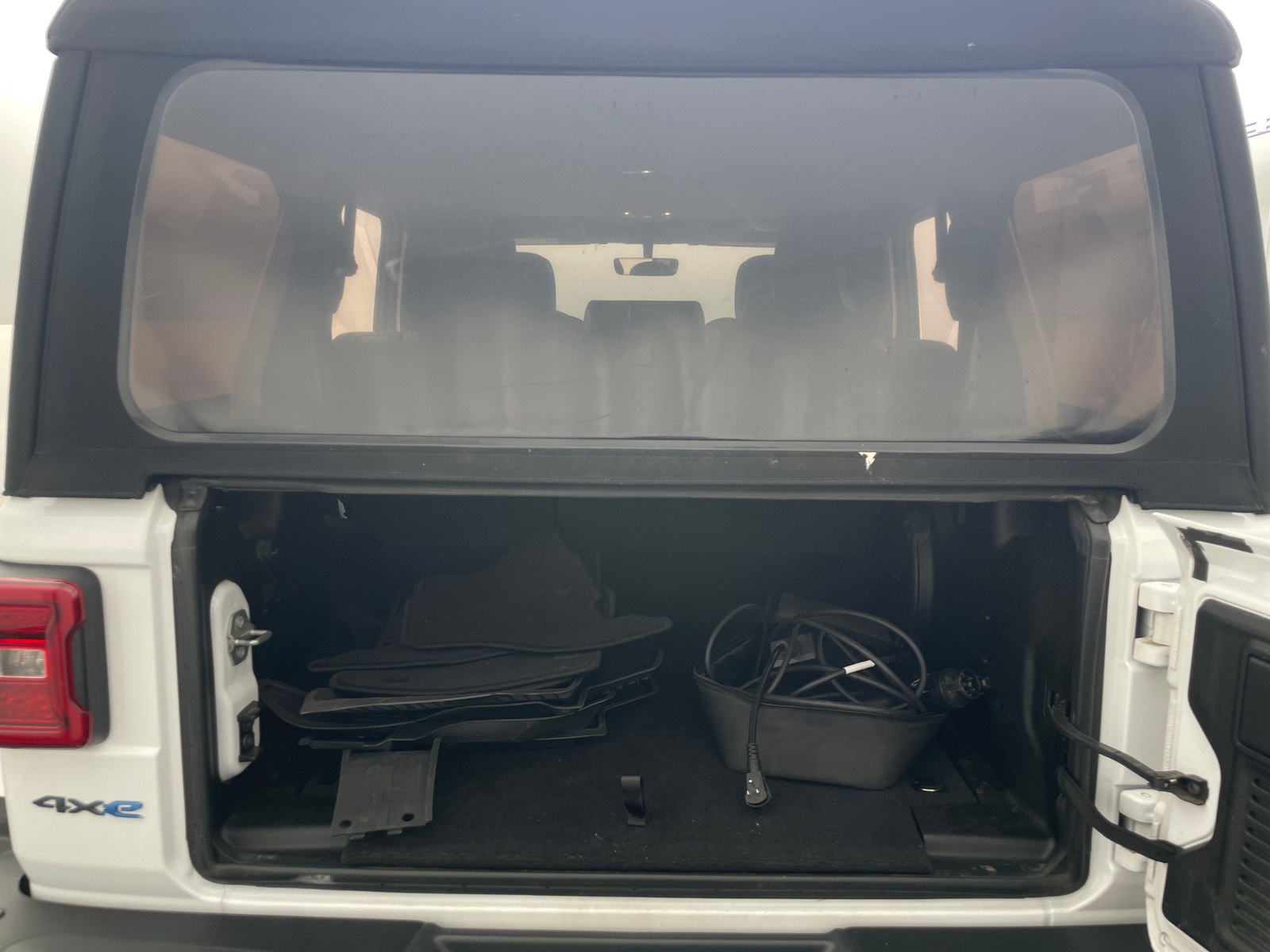 Thumbnail: 2021 Jeep Wrangler - 6