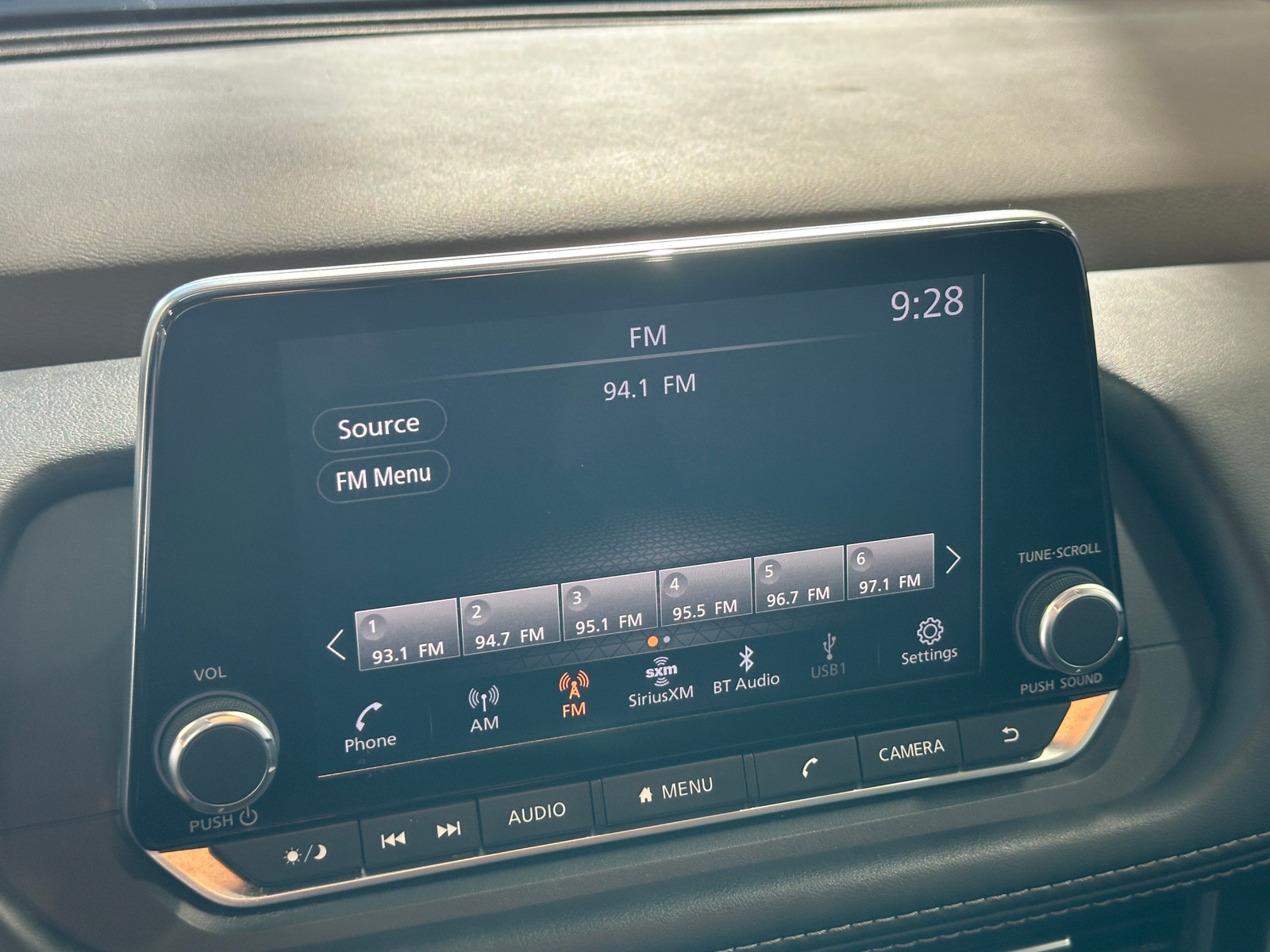 Thumbnail: 2023 Nissan Rogue - 4