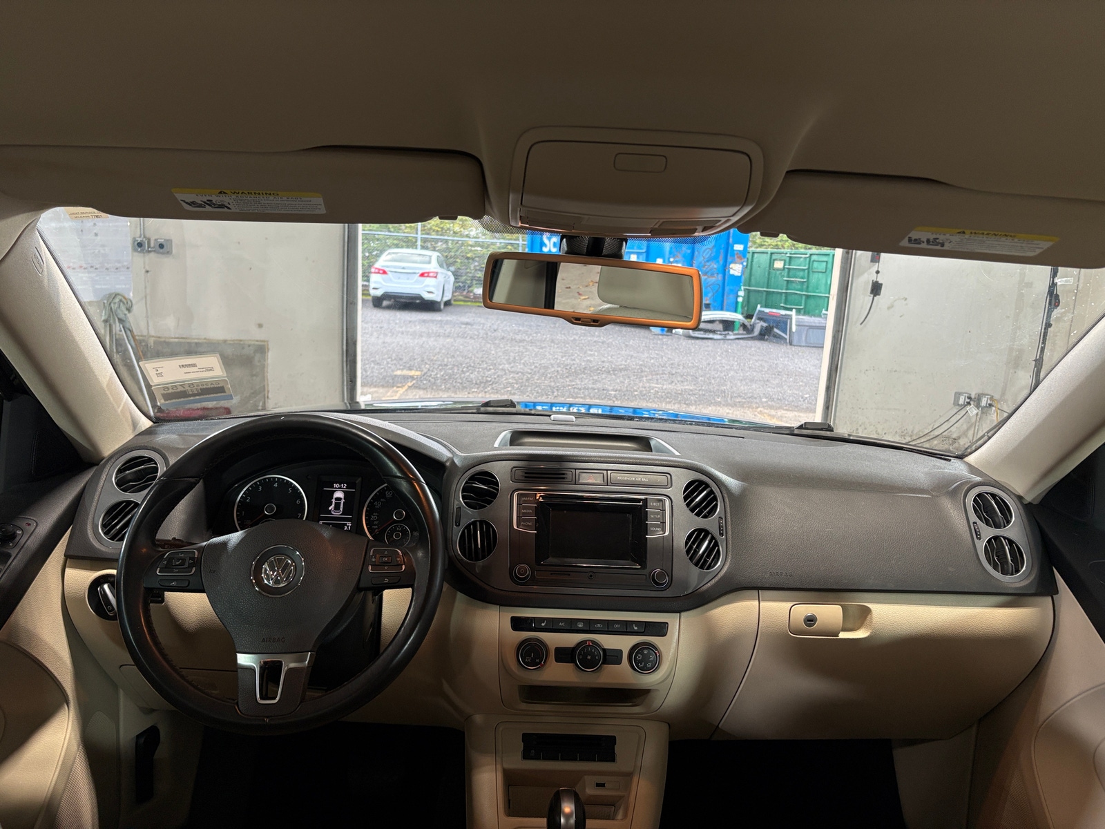 Thumbnail: 2016 Volkswagen Tiguan - 3