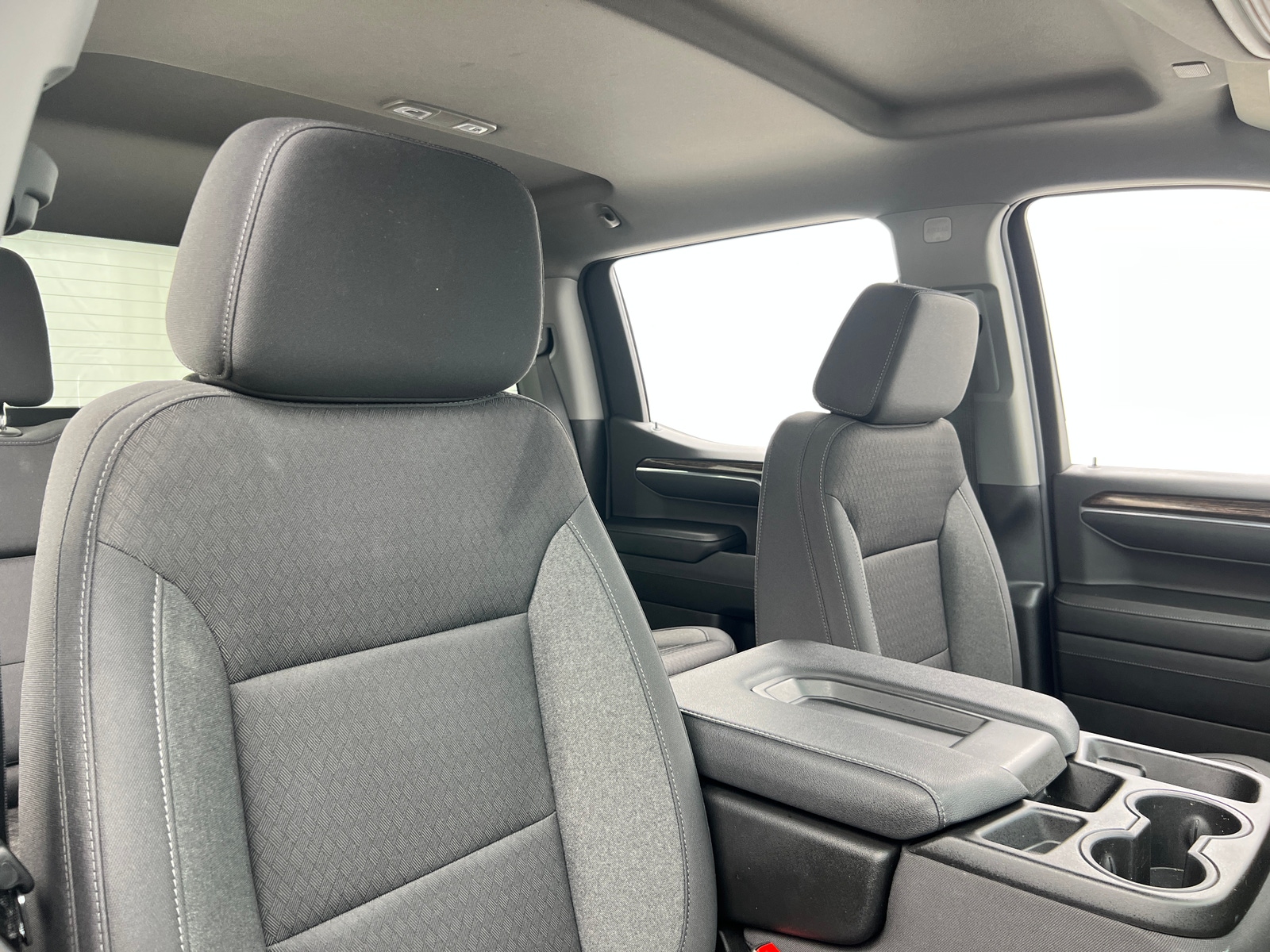 Thumbnail: 2024 GMC Sierra 1500 - 2