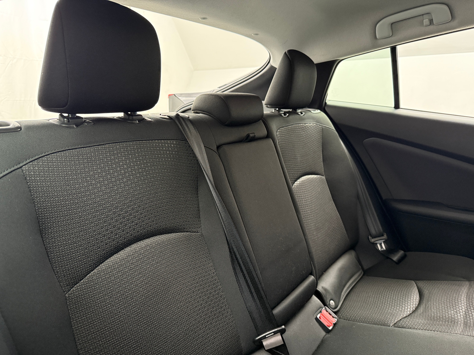 Thumbnail: 2022 Toyota Prius - 6