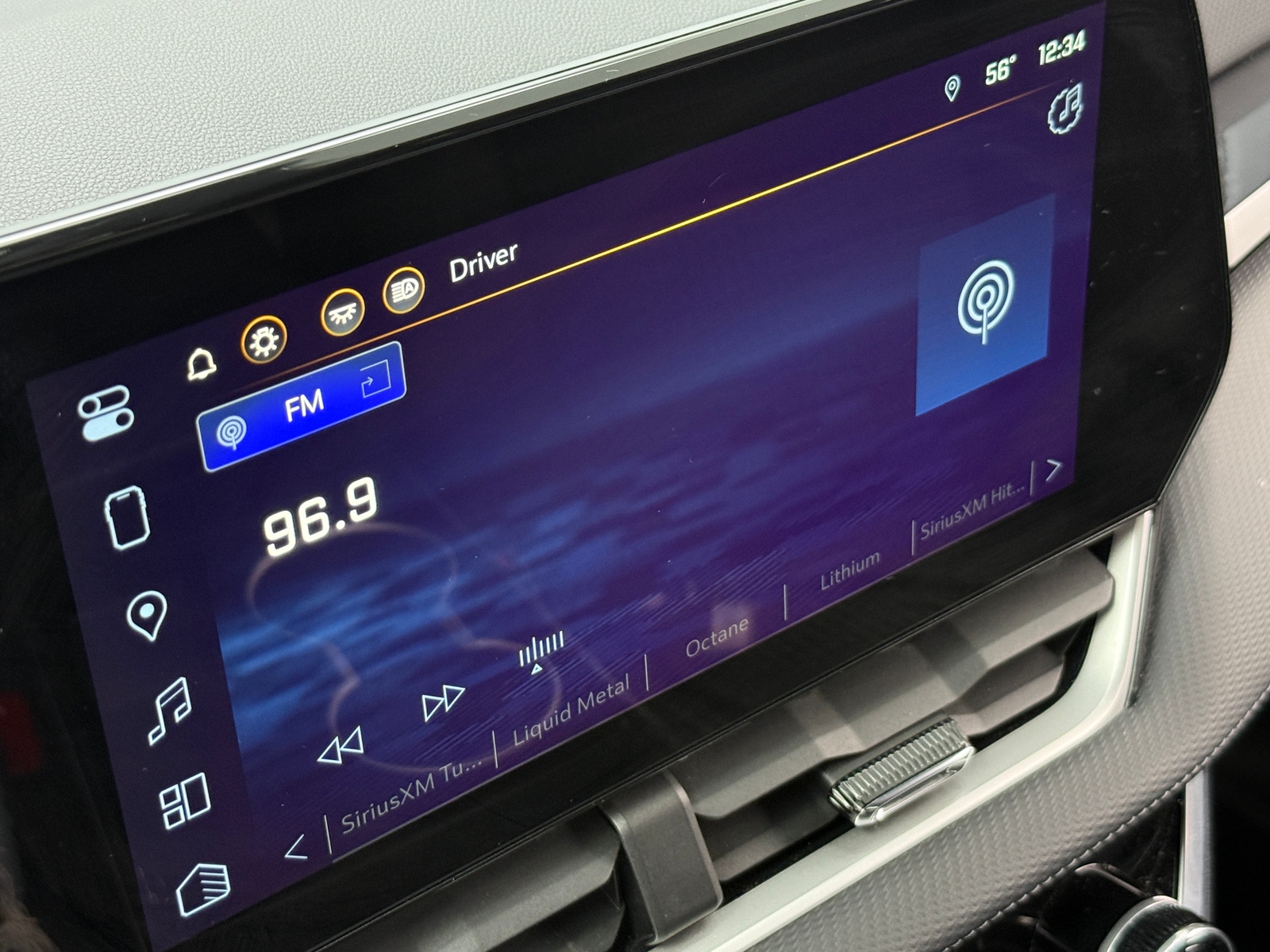 Thumbnail: 2025 Chevrolet Equinox - 4