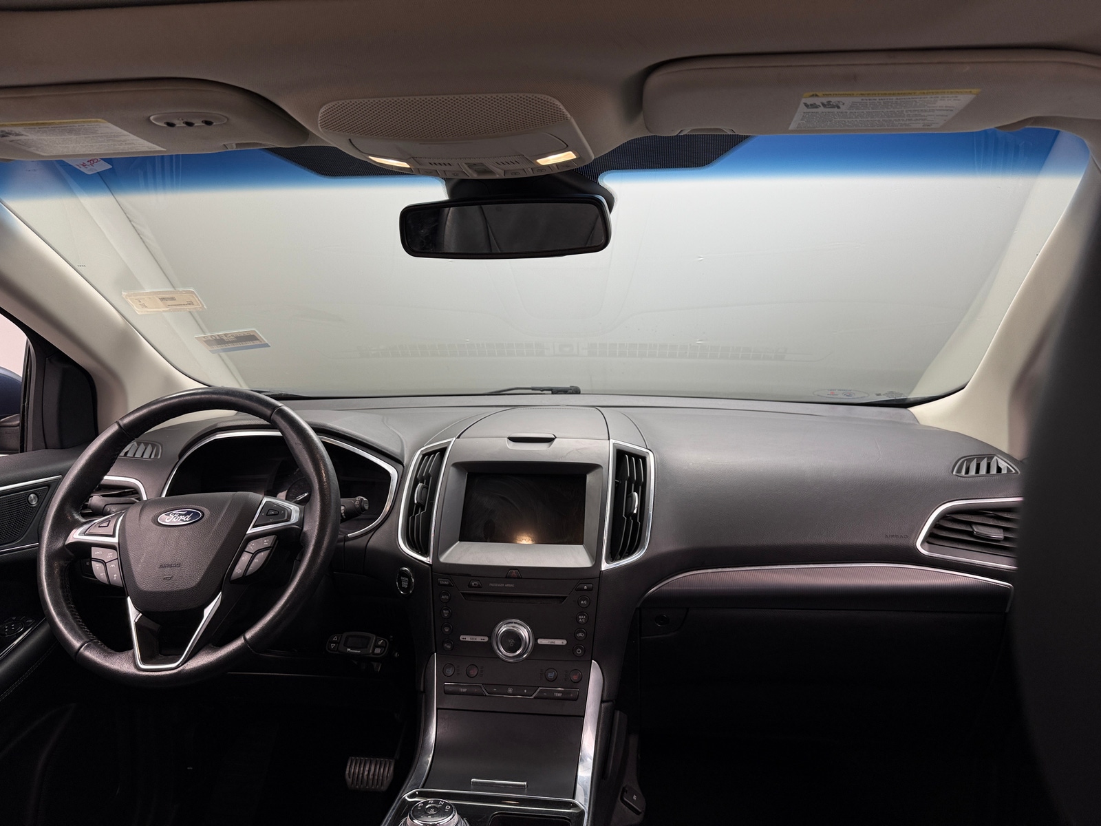 Thumbnail: 2019 Ford Edge - 2