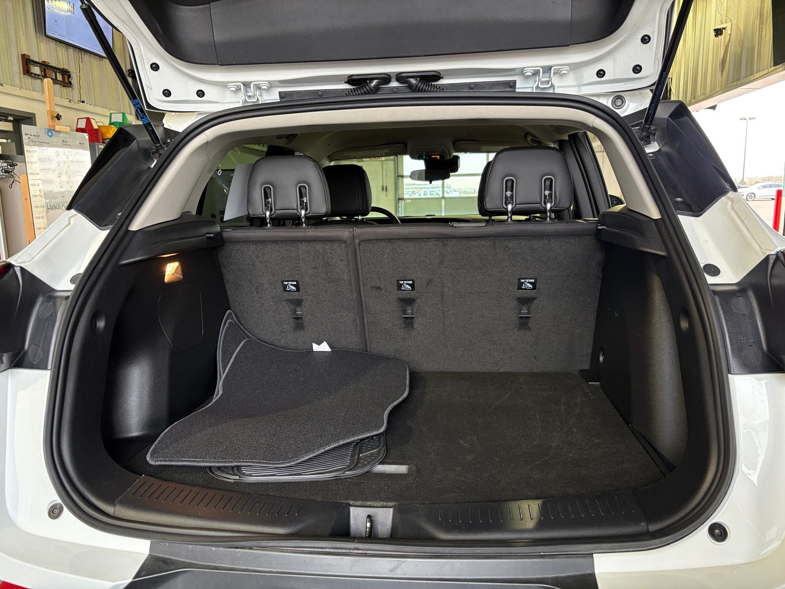 Thumbnail: 2025 Buick Encore GX - 6