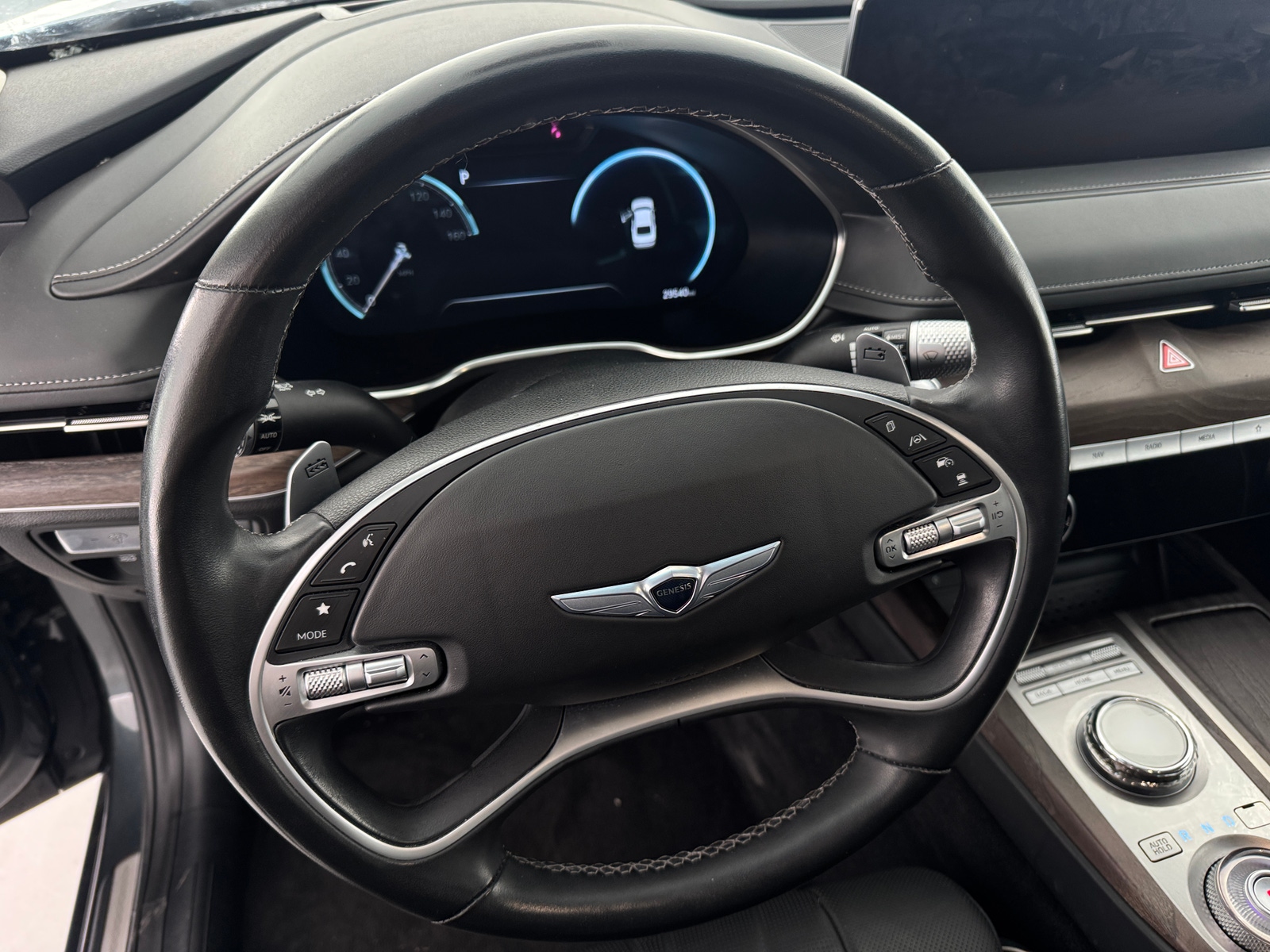 Thumbnail: 2023 Genesis G80 - 4