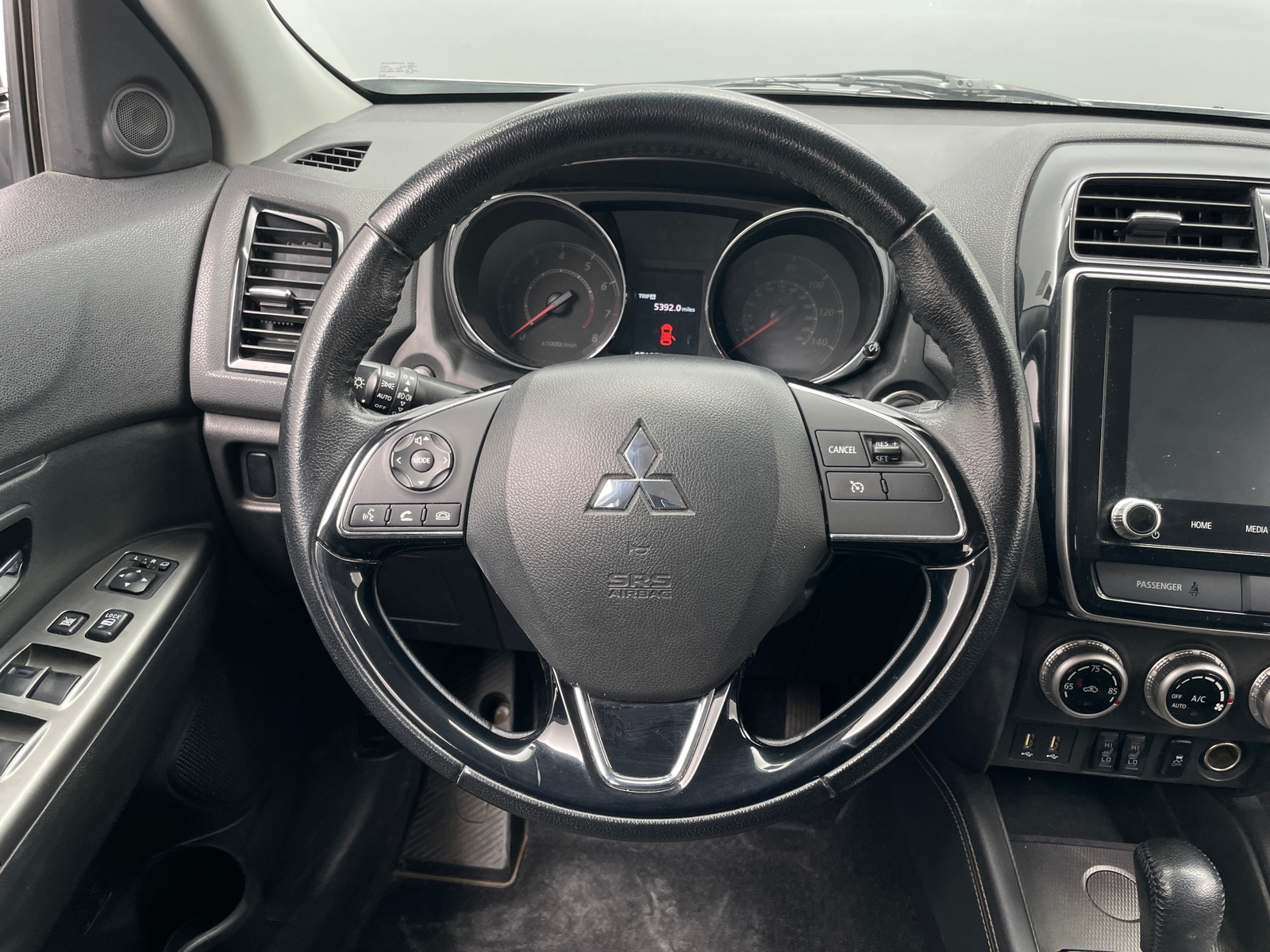 Thumbnail: 2021 Mitsubishi Outlander Sport - 5