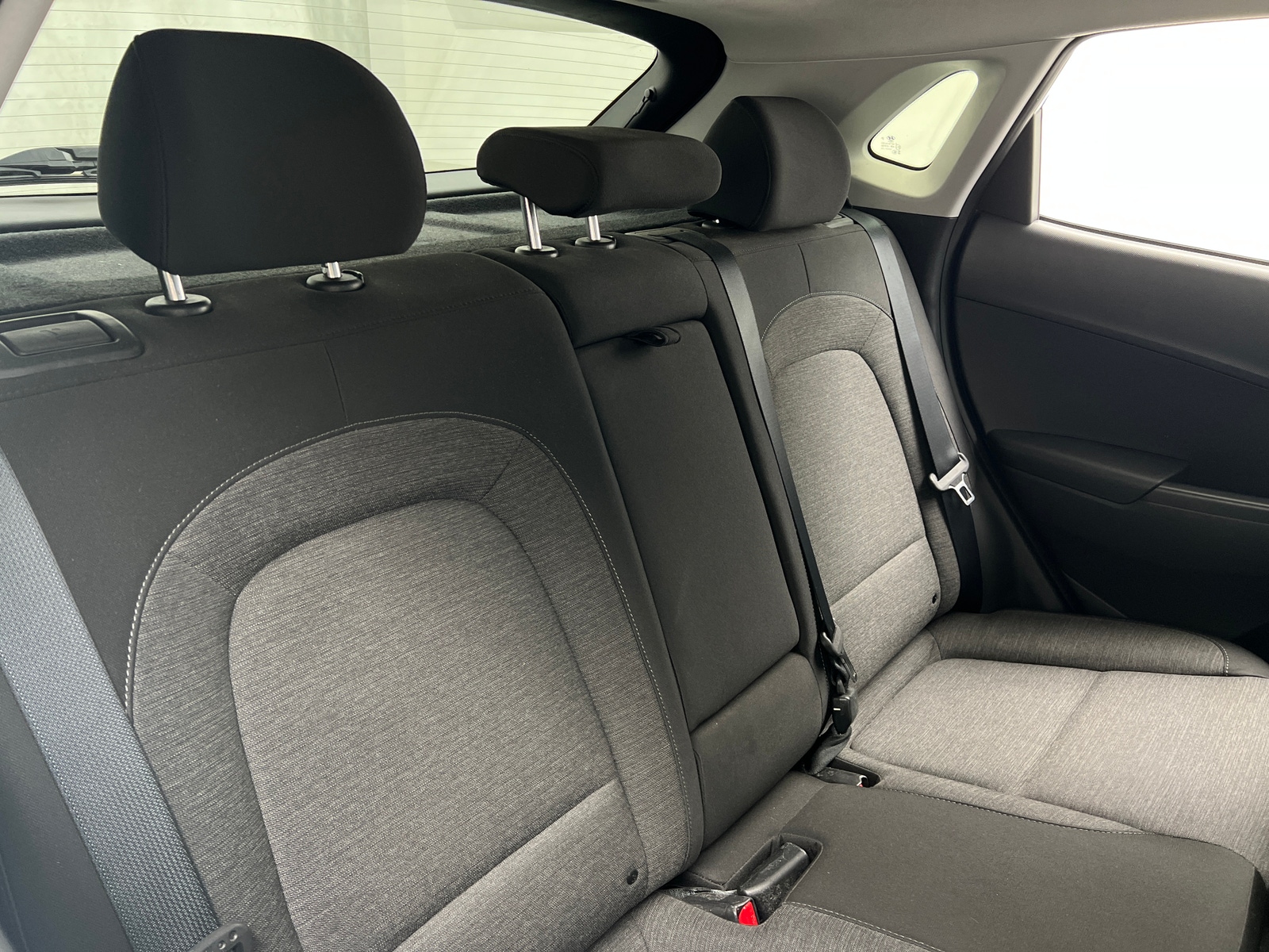 Thumbnail: 2021 Hyundai Kona - 6