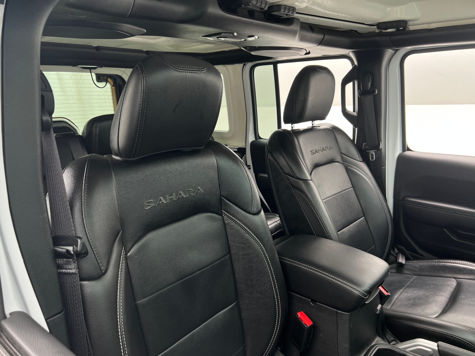 Thumbnail: 2022 Jeep Wrangler - 2