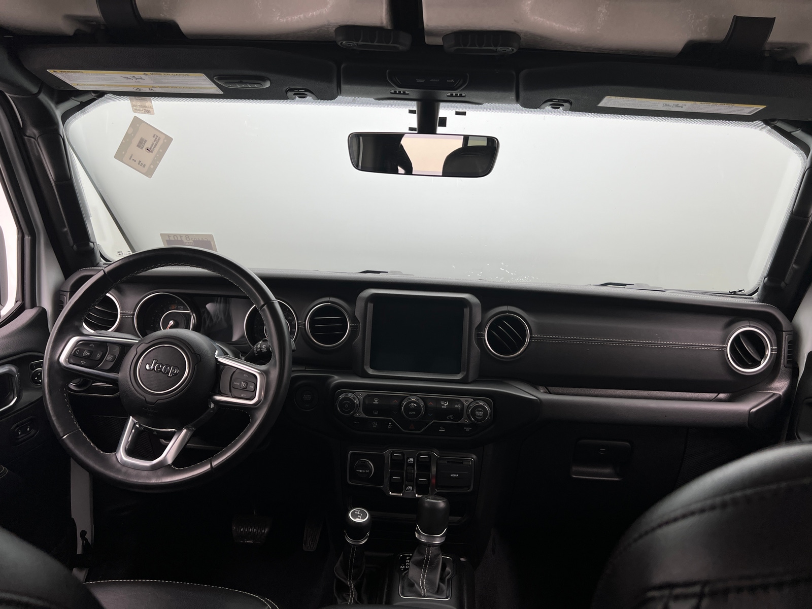 Thumbnail: 2022 Jeep Wrangler - 3