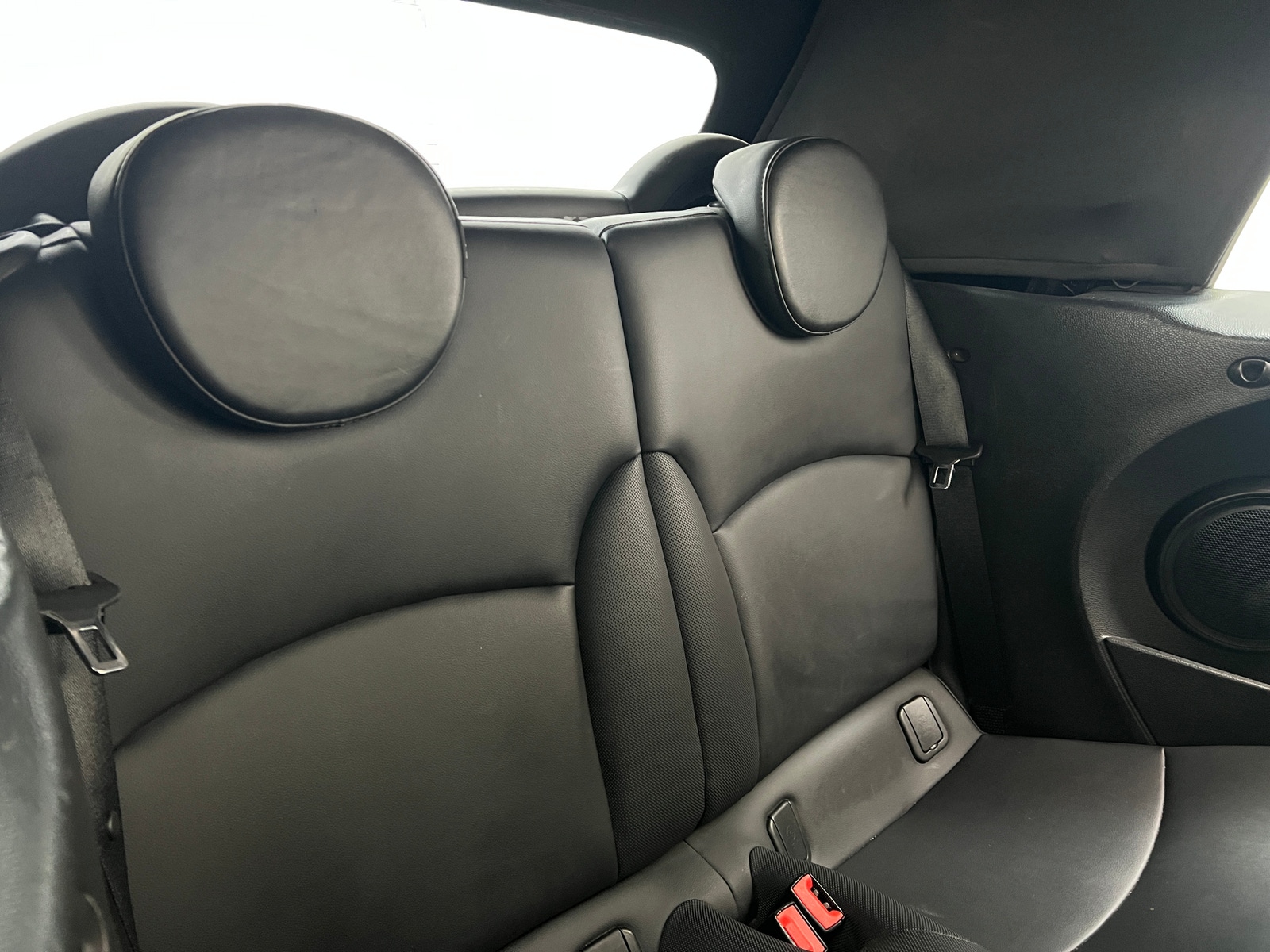 Thumbnail: 2015 MINI Cooper Convertible - 6