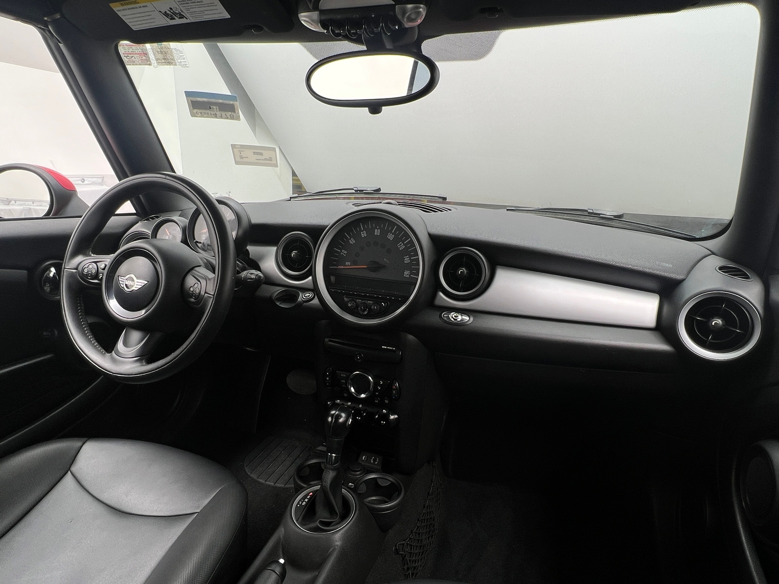 Thumbnail: 2015 MINI Cooper Convertible - 3