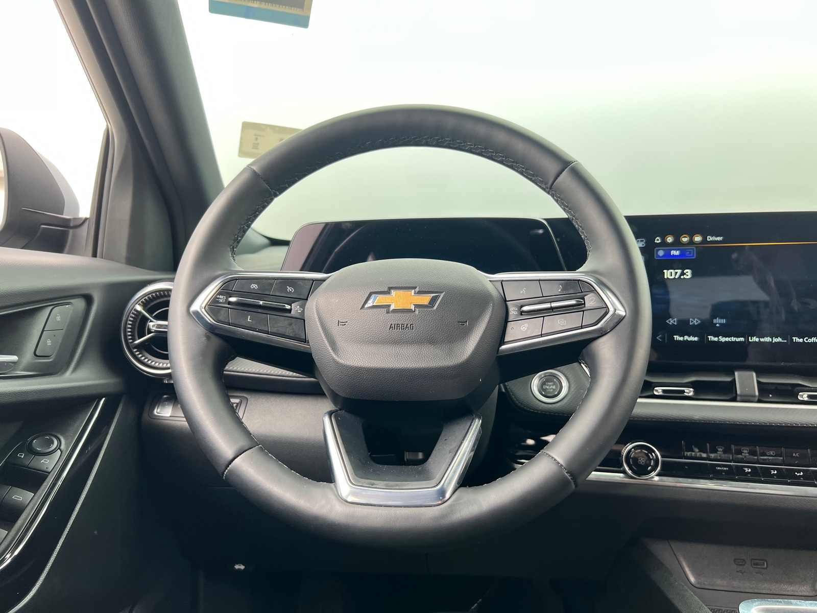 Thumbnail: 2025 Chevrolet Equinox - 5