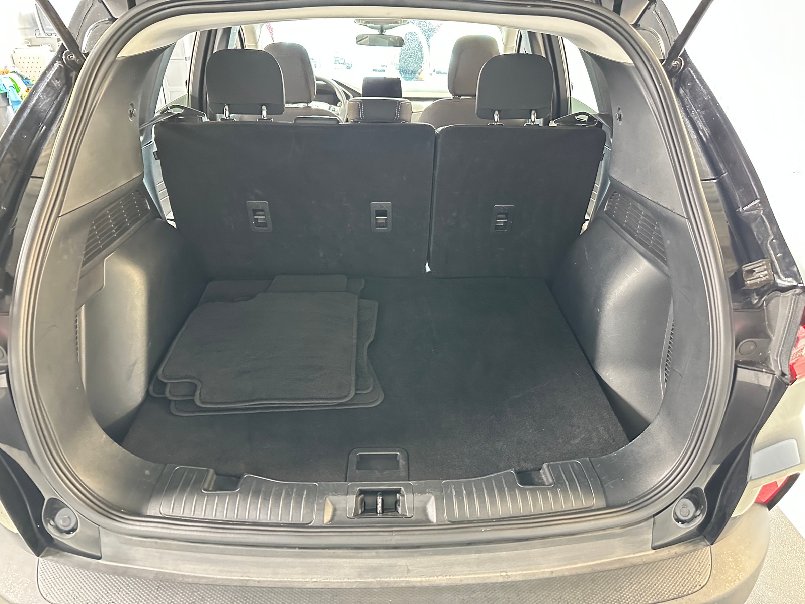 Thumbnail: 2025 Ford Escape - 7